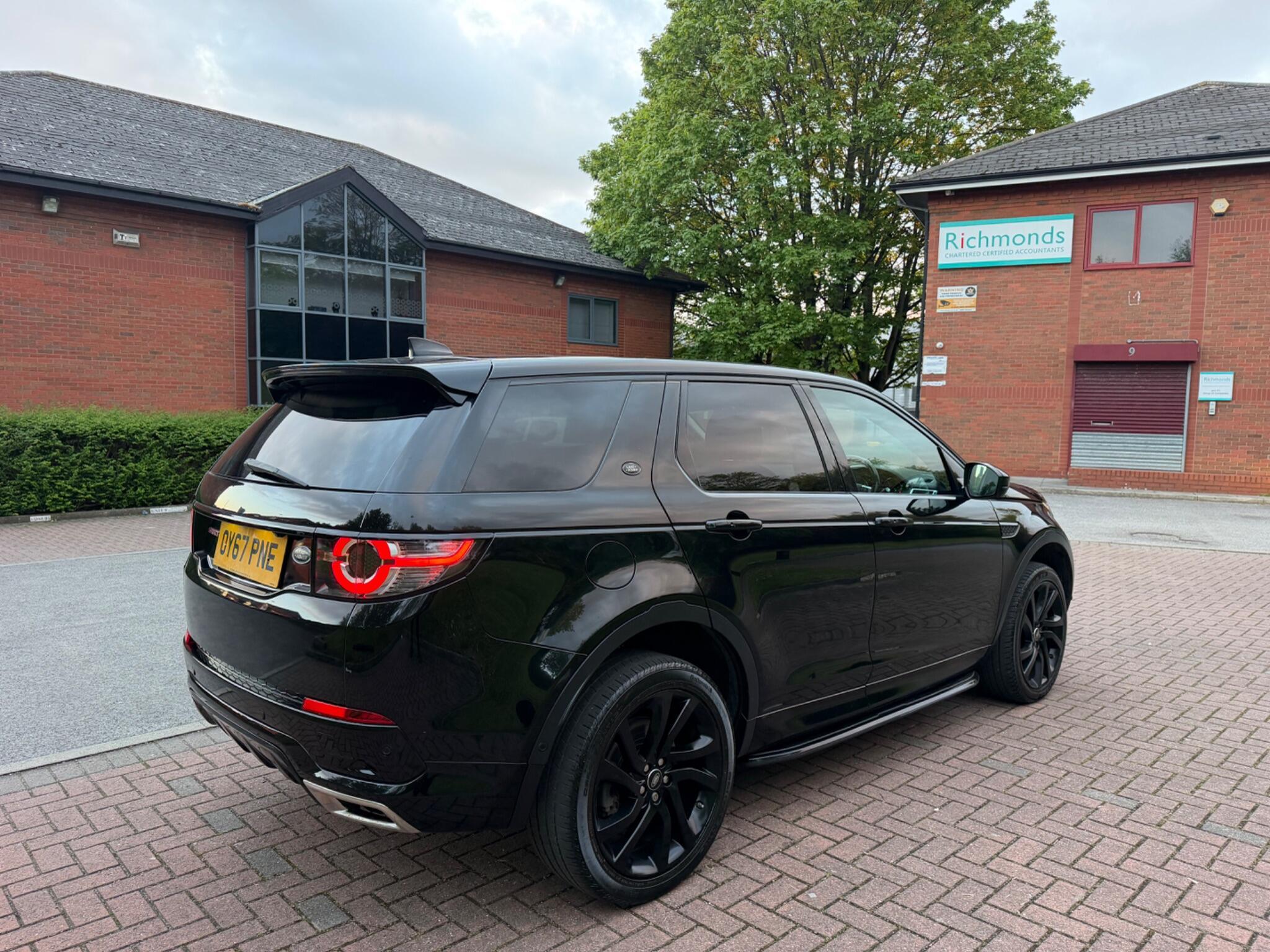 Land Rover DISCOVERY SPORT - Image 22