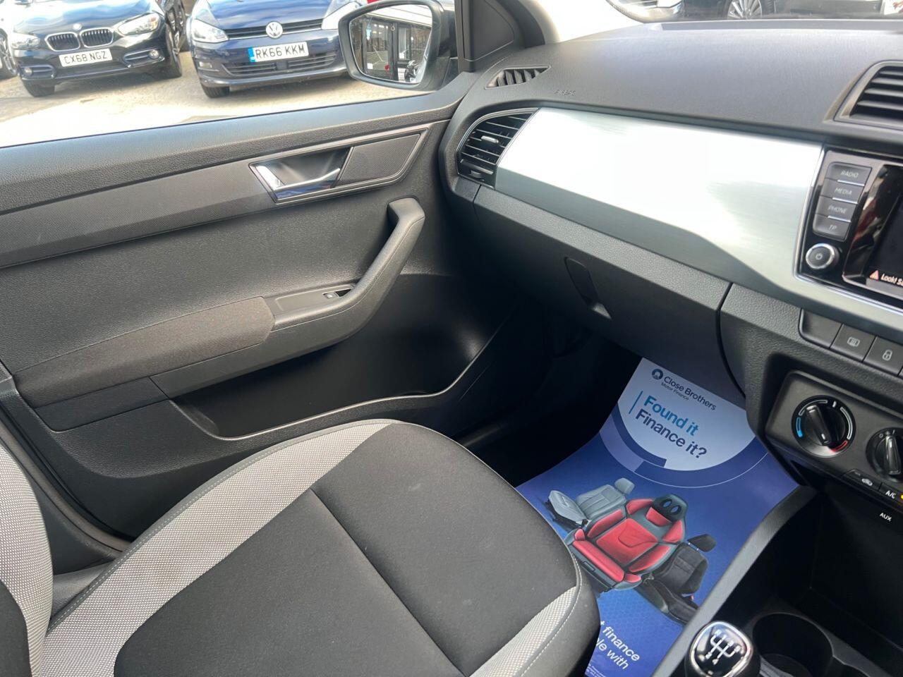 Skoda Fabia - Image 34