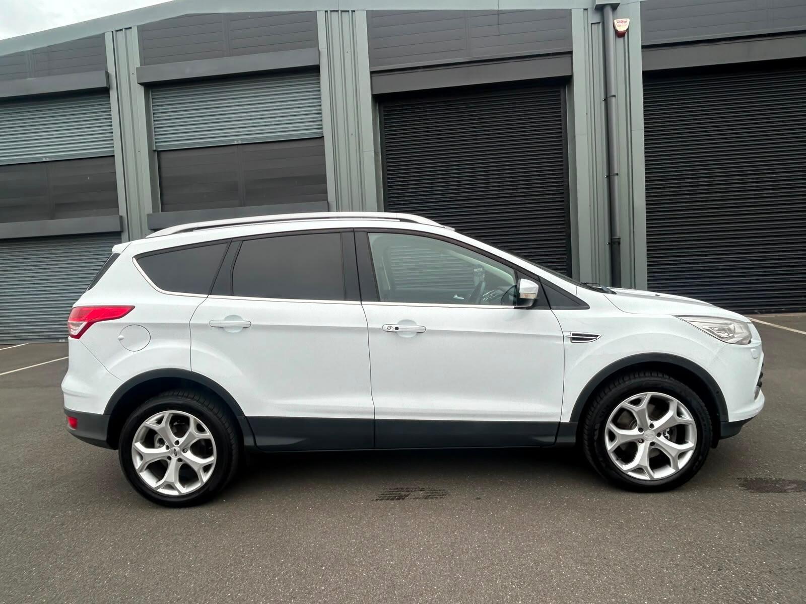 Ford Kuga - Image 2