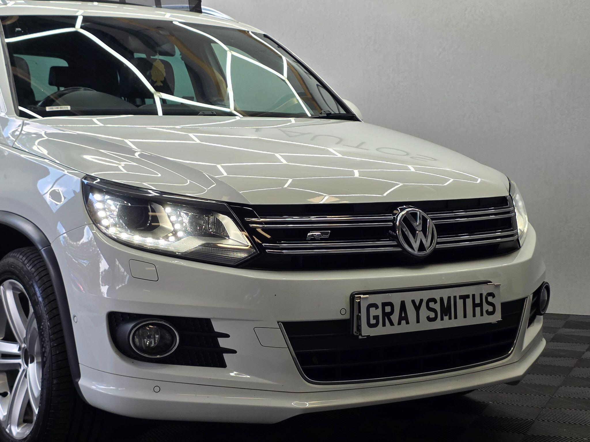 Volkswagen Tiguan - Image 4
