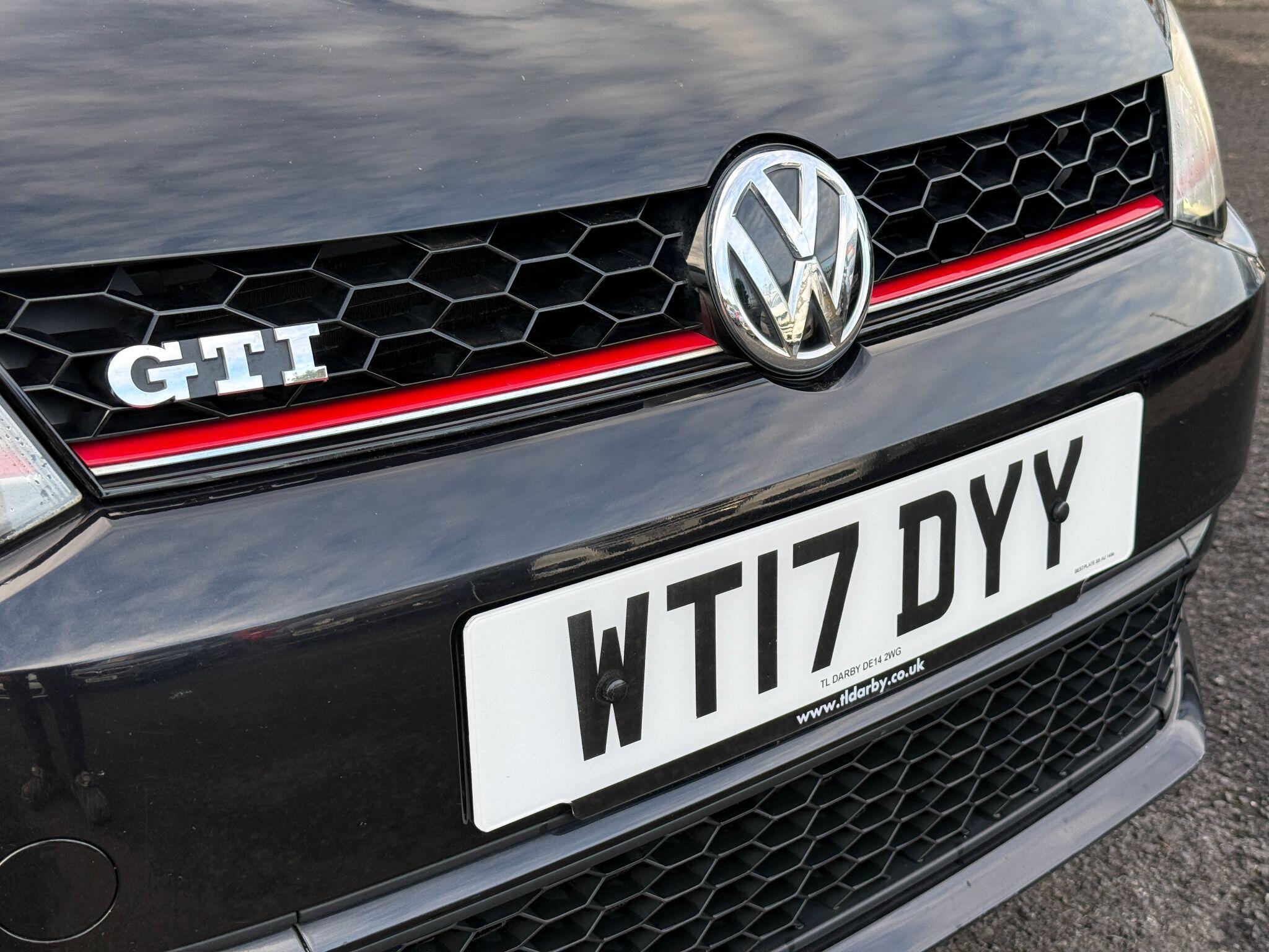 Volkswagen Polo - Image 12