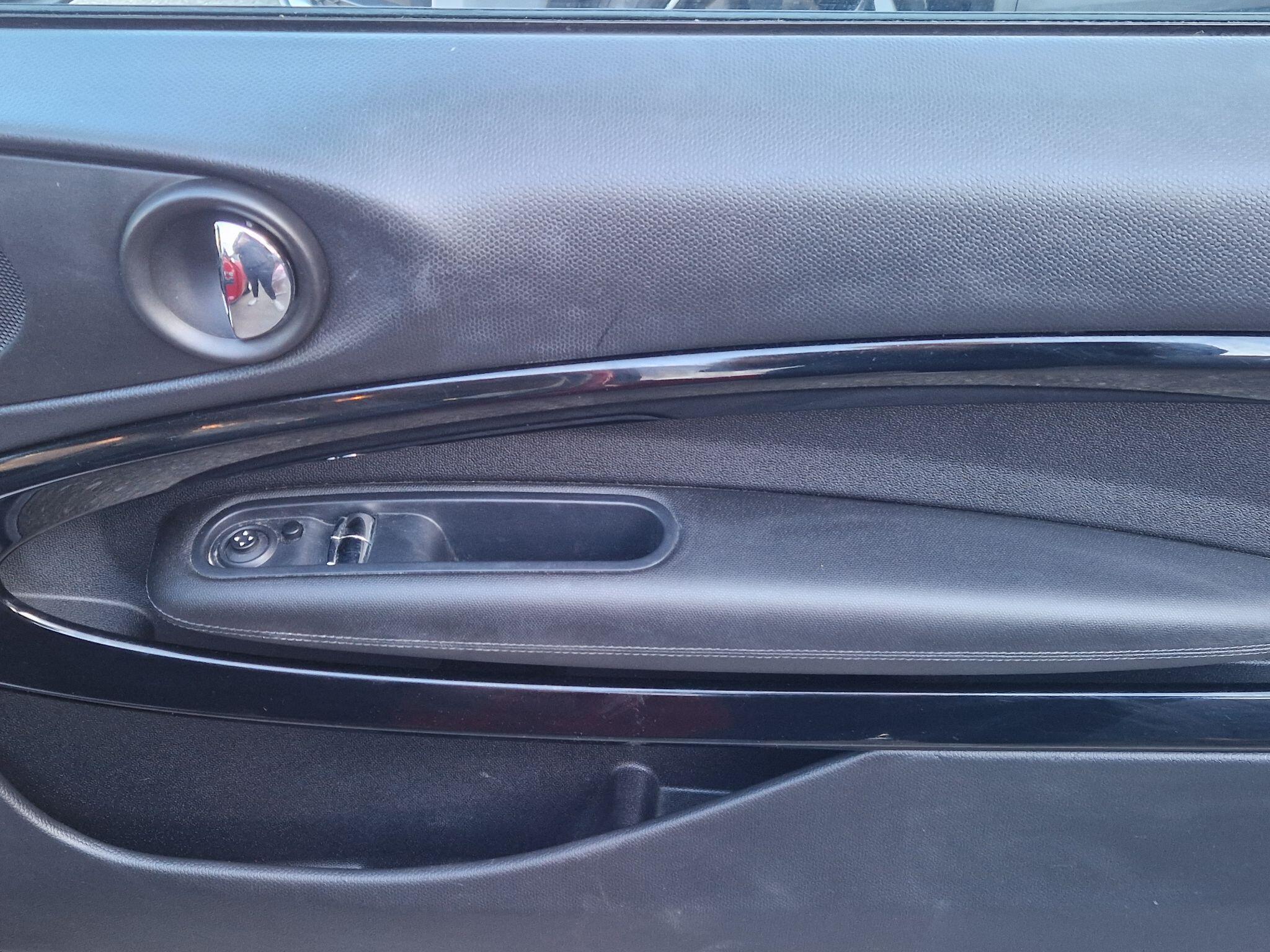 MINI Paceman - Image 22