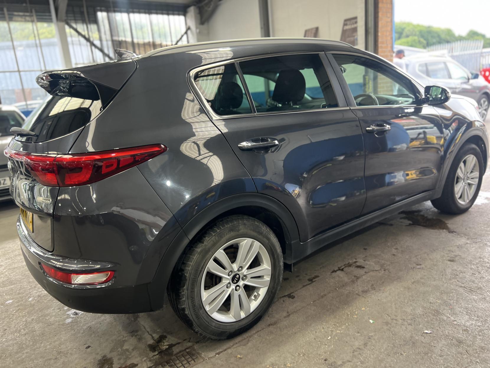 Kia Sportage - Image 9