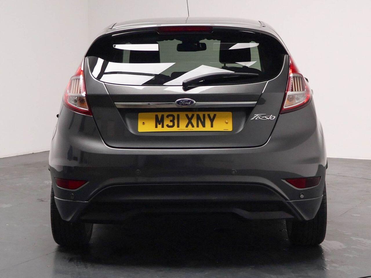 Ford Fiesta - Image 12