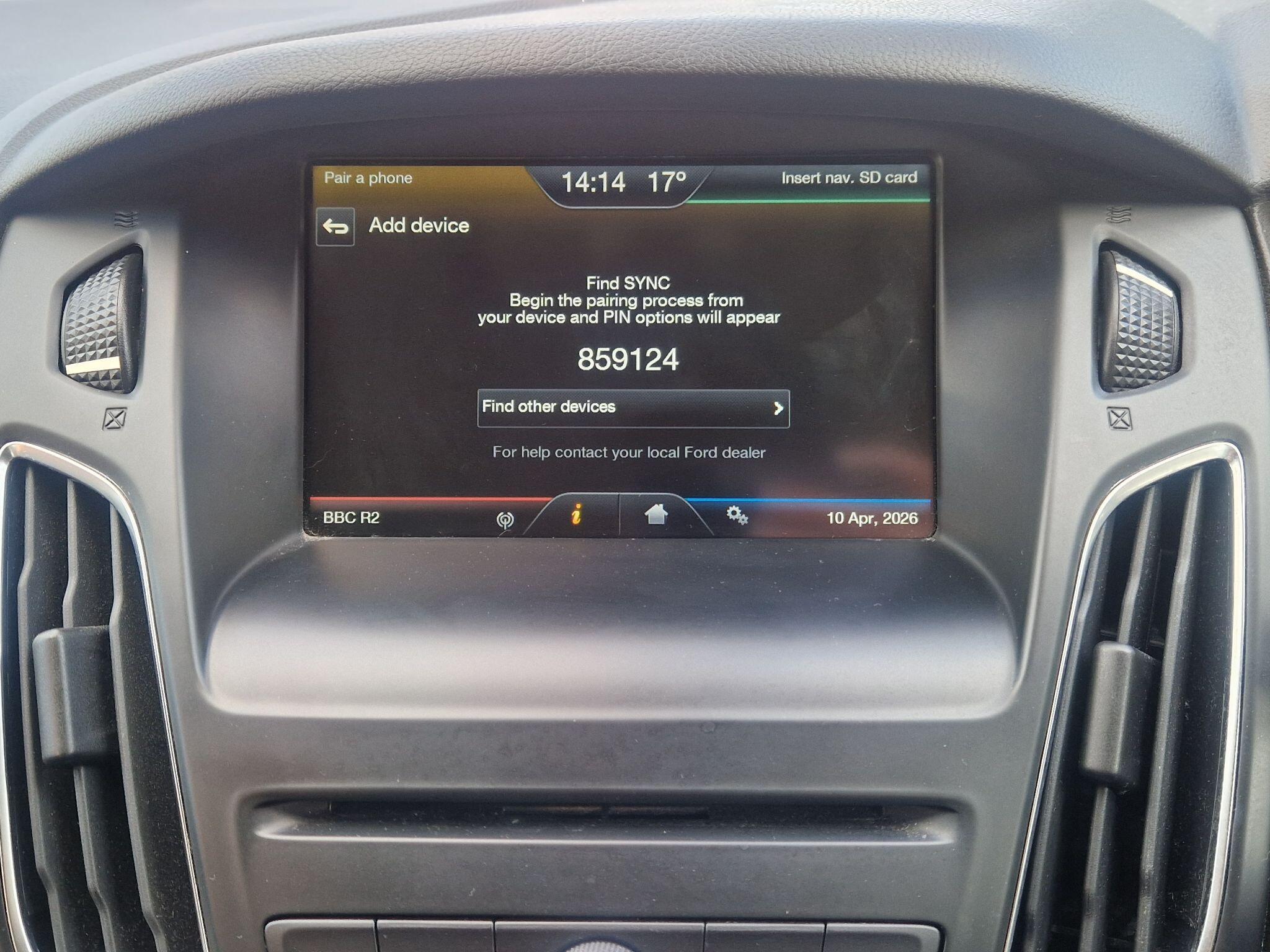 Ford Focus - Image 37