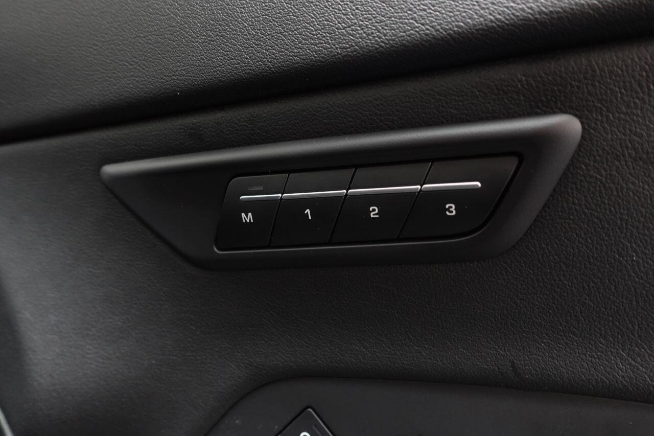 Jaguar E-Pace - Image 23