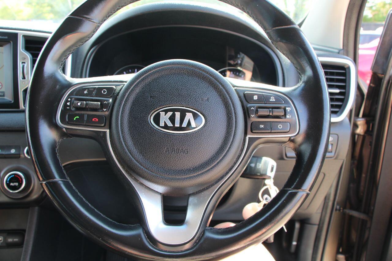 Kia Sportage - Image 19