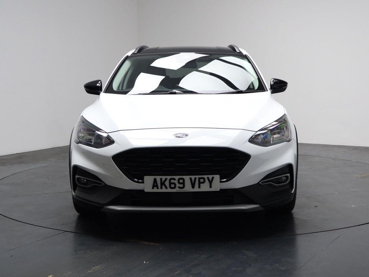 Ford Focus - Image 5