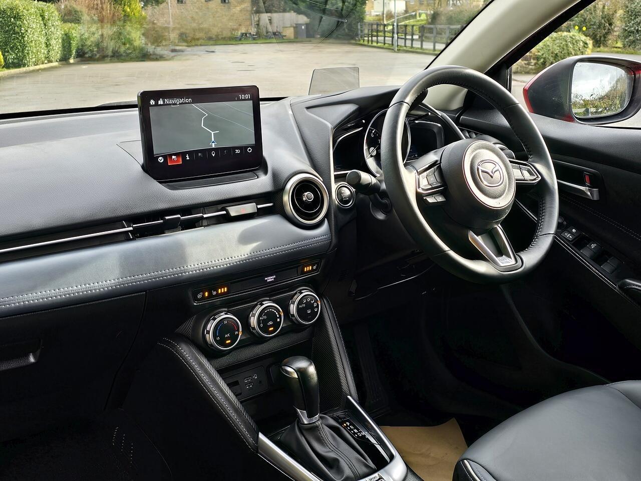 Mazda MAZDA2 - Image 4