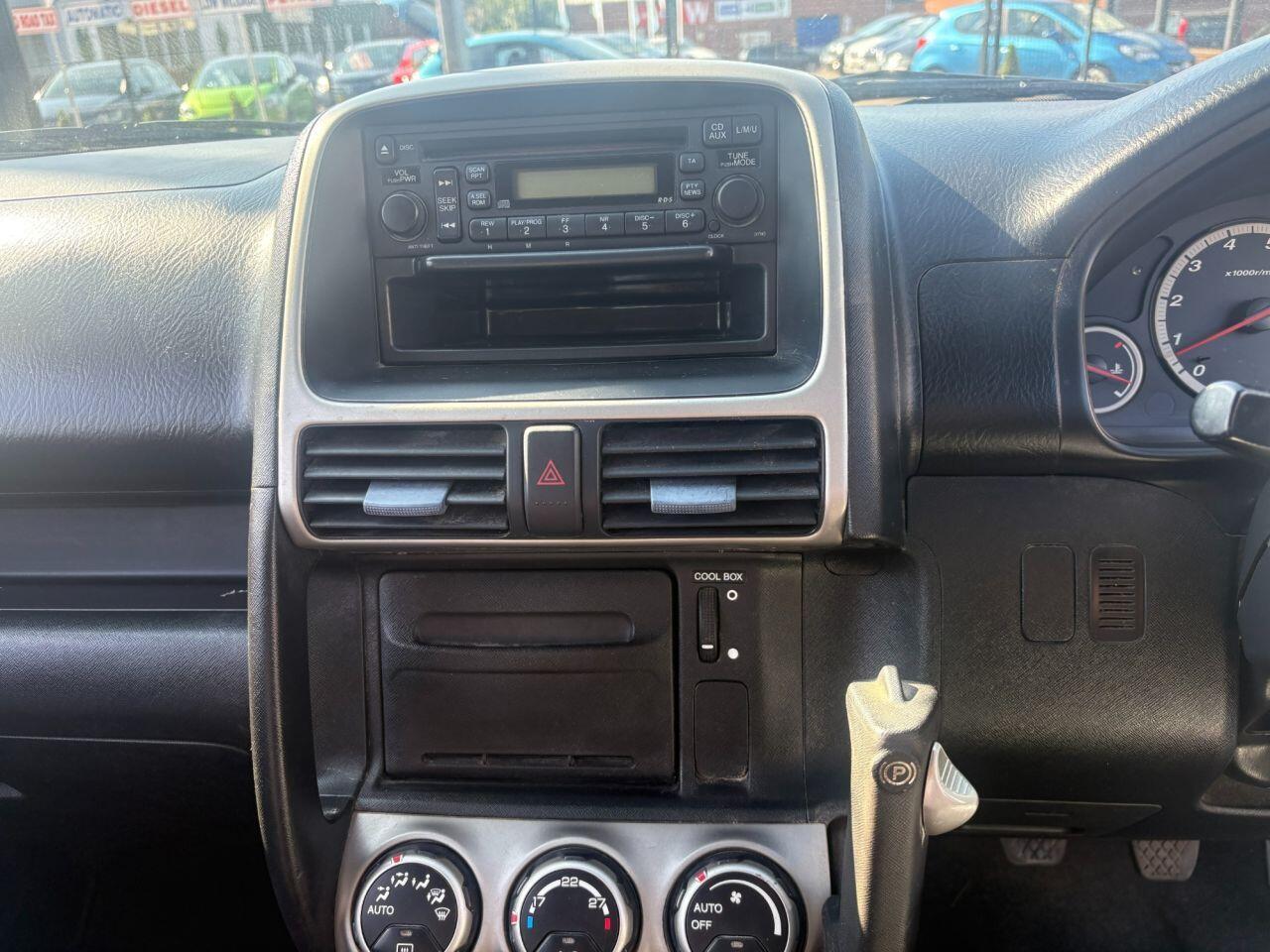 Honda CR-V - Image 12