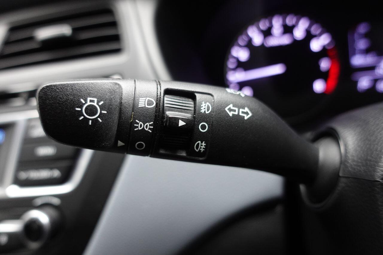 Hyundai i20 - Image 29