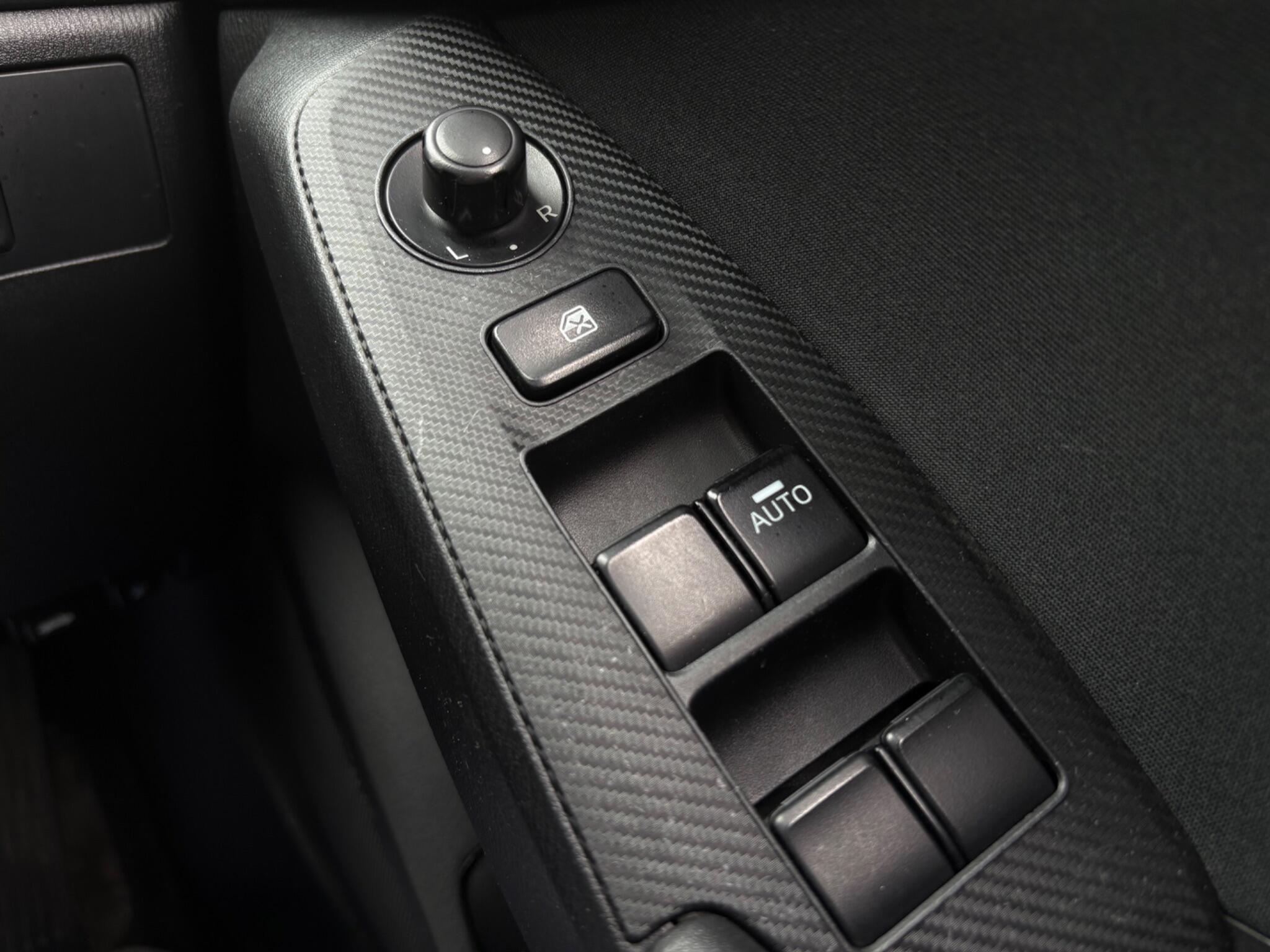 Mazda MAZDA3 - Image 37