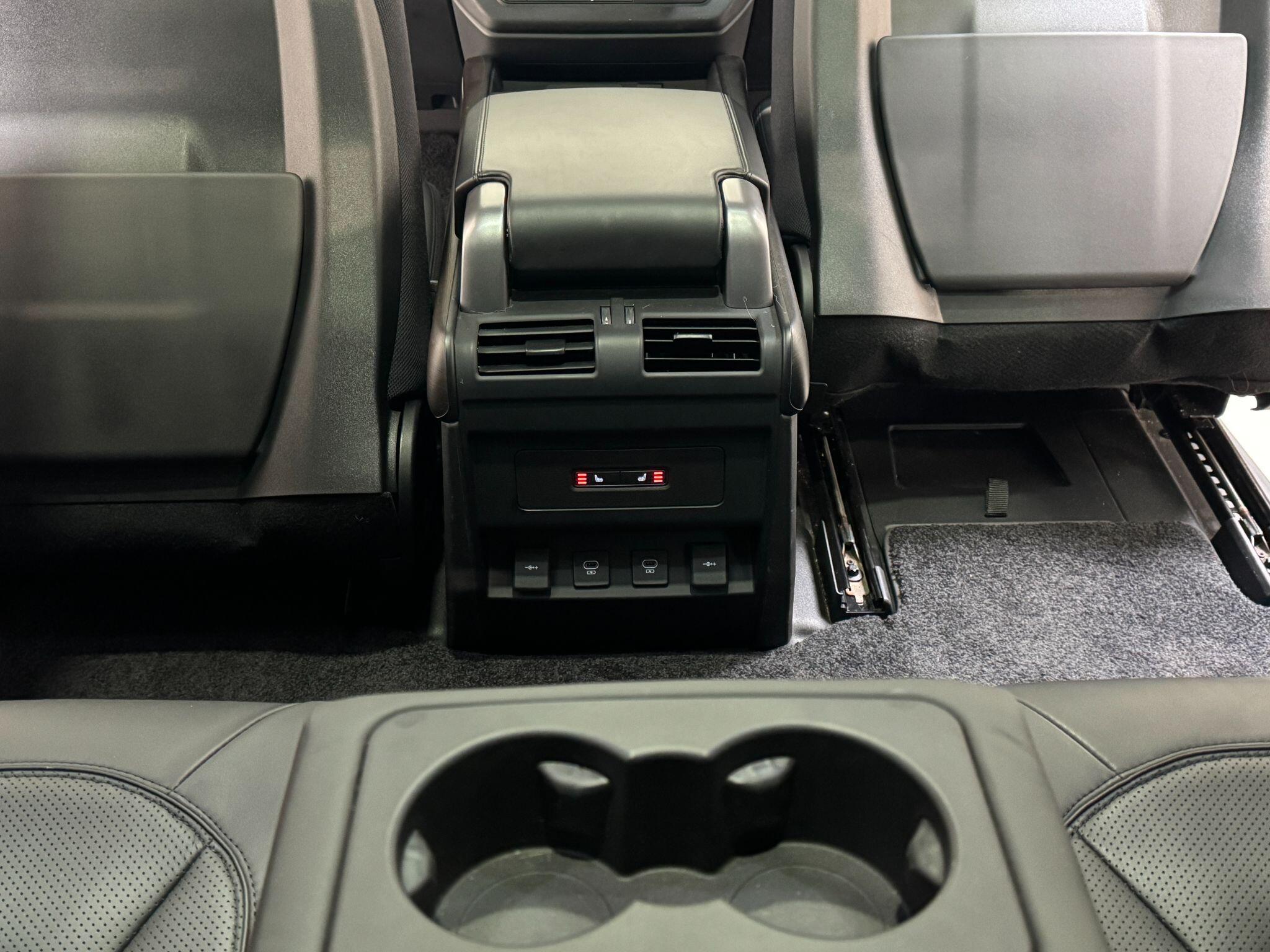 Land Rover Defender 90 - Image 90