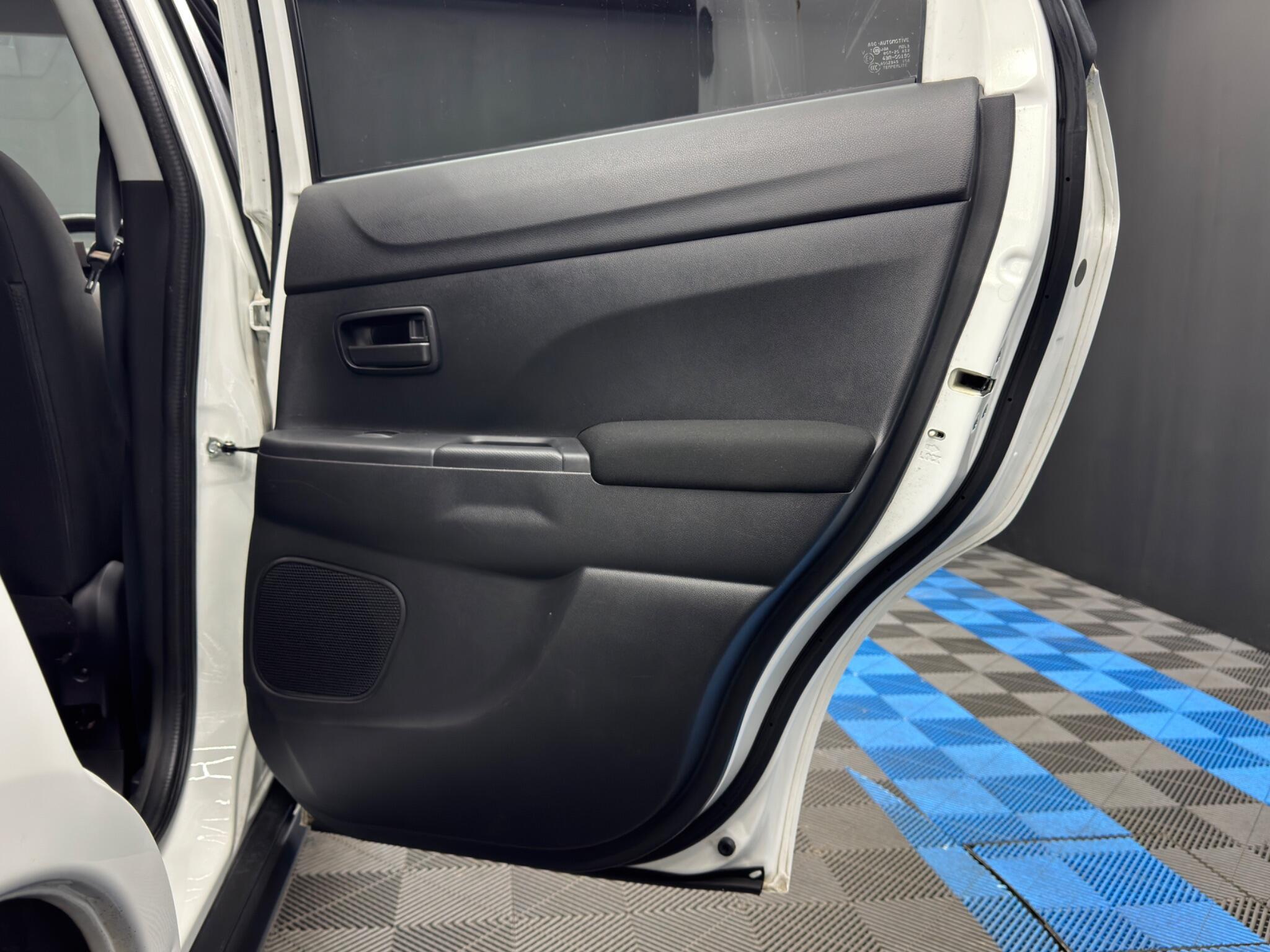 Mitsubishi ASX - Image 33