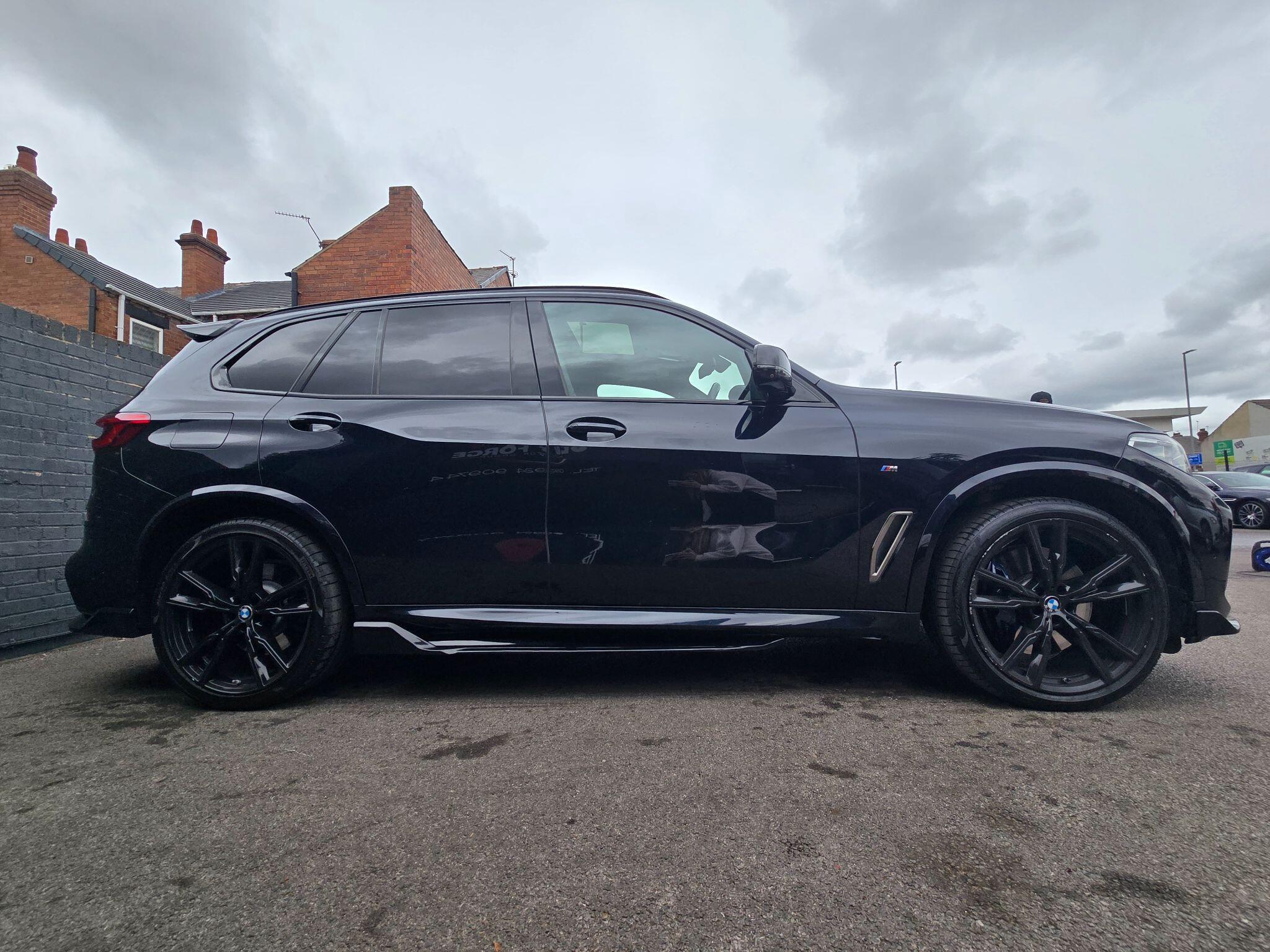 BMW X5 - Image 7