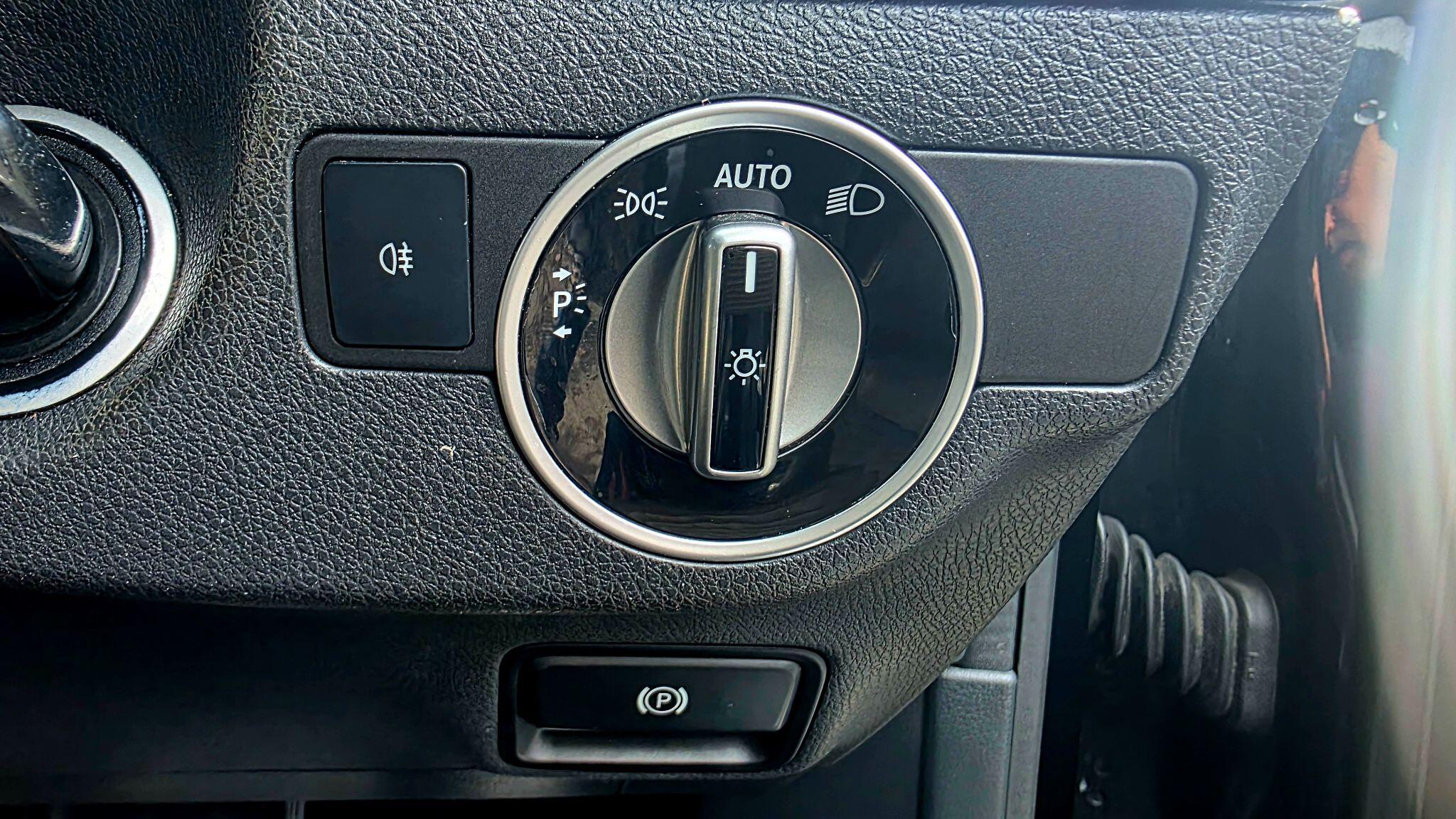 Mercedes CLA - Image 23