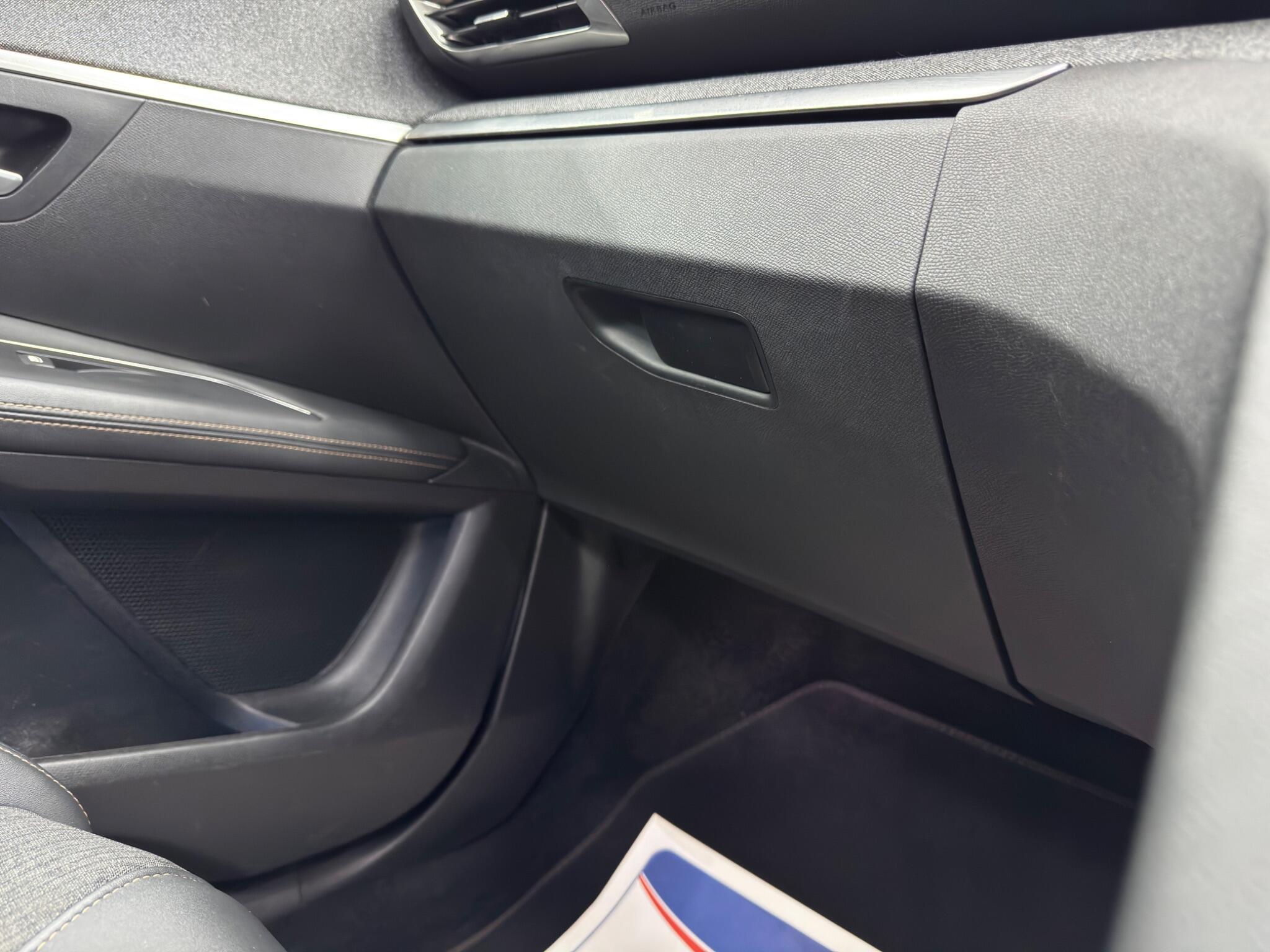 Peugeot 3008 - Image 38