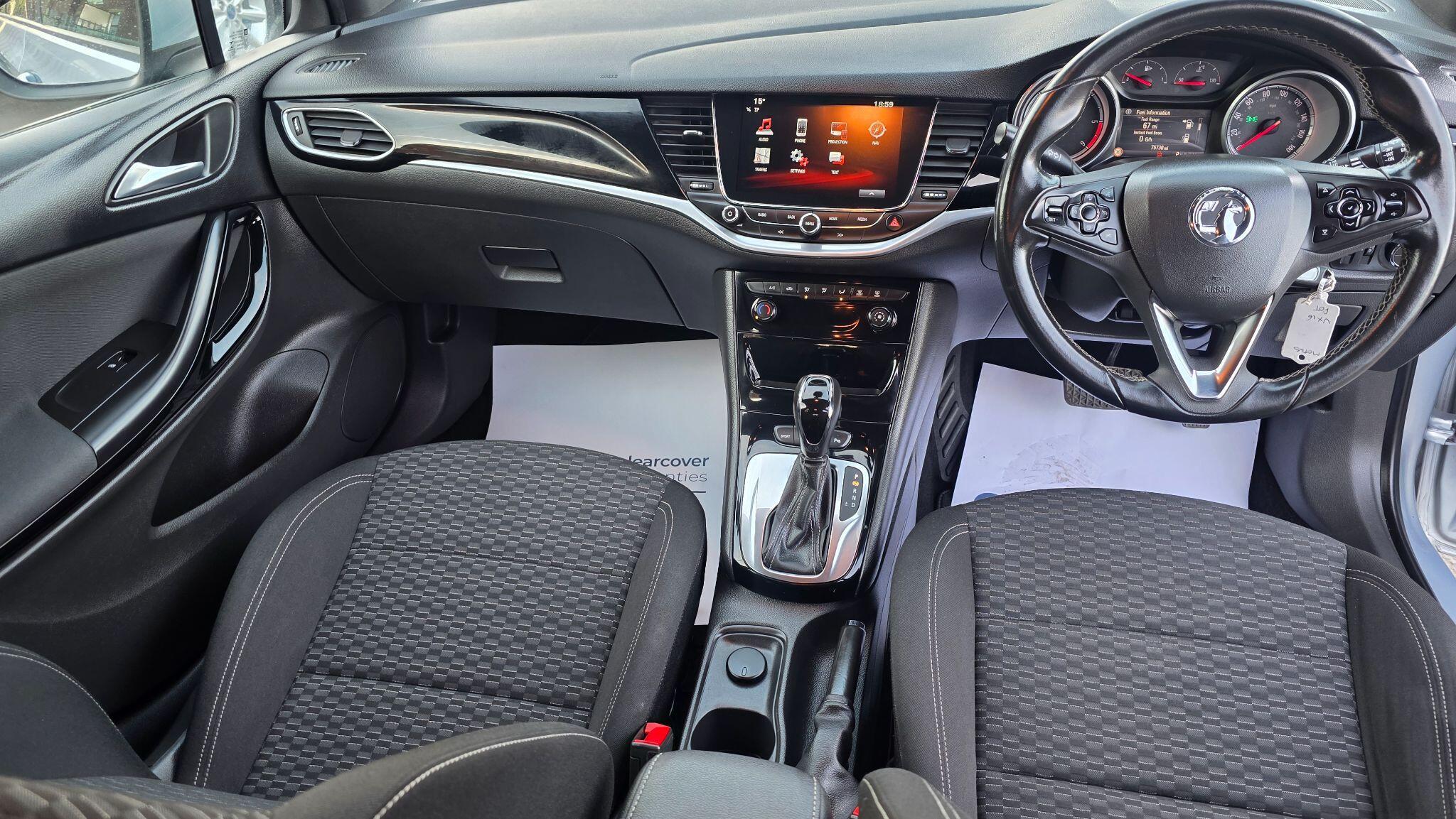 Vauxhall Astra - Image 19