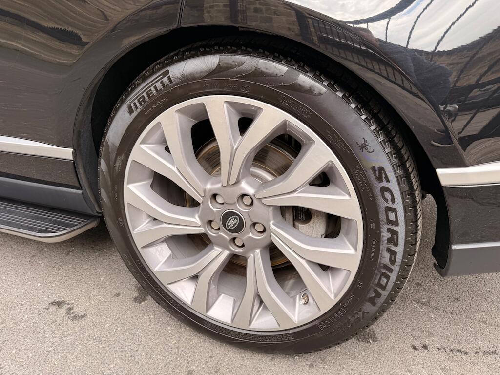 Land Rover Range Rover - Image 14