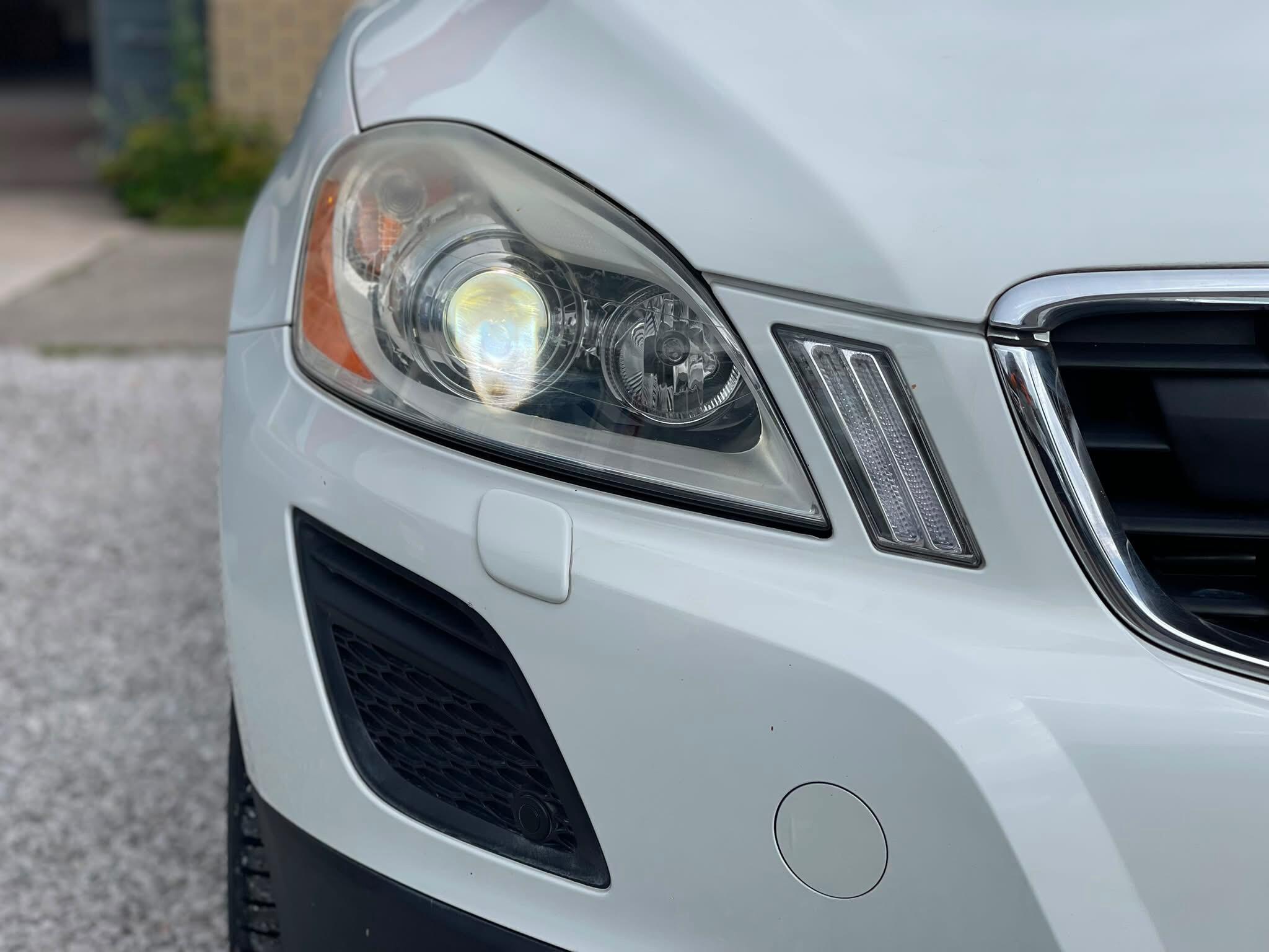 Volvo XC60 - Image 11