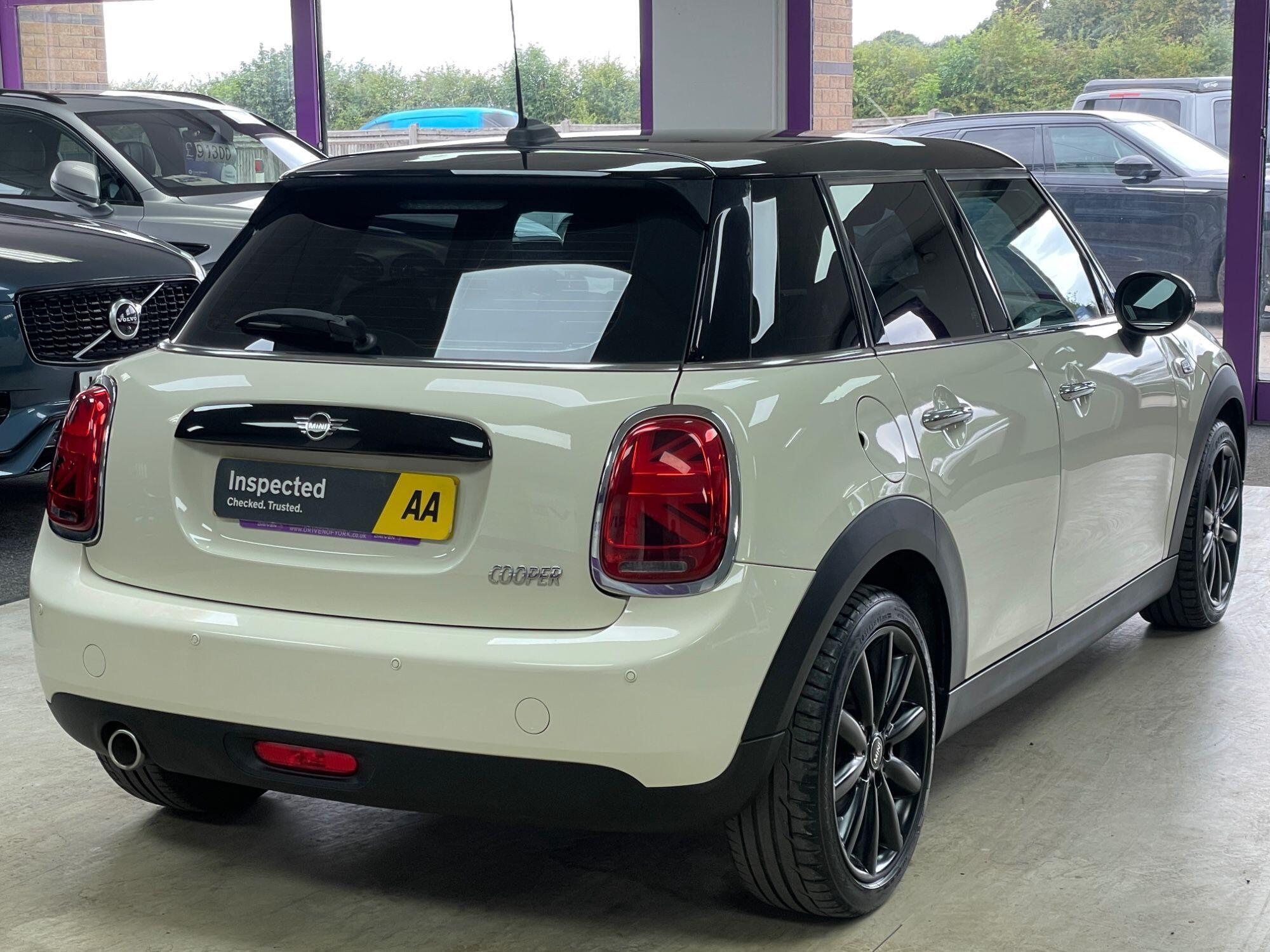 MINI HATCH COOPER - Image 11