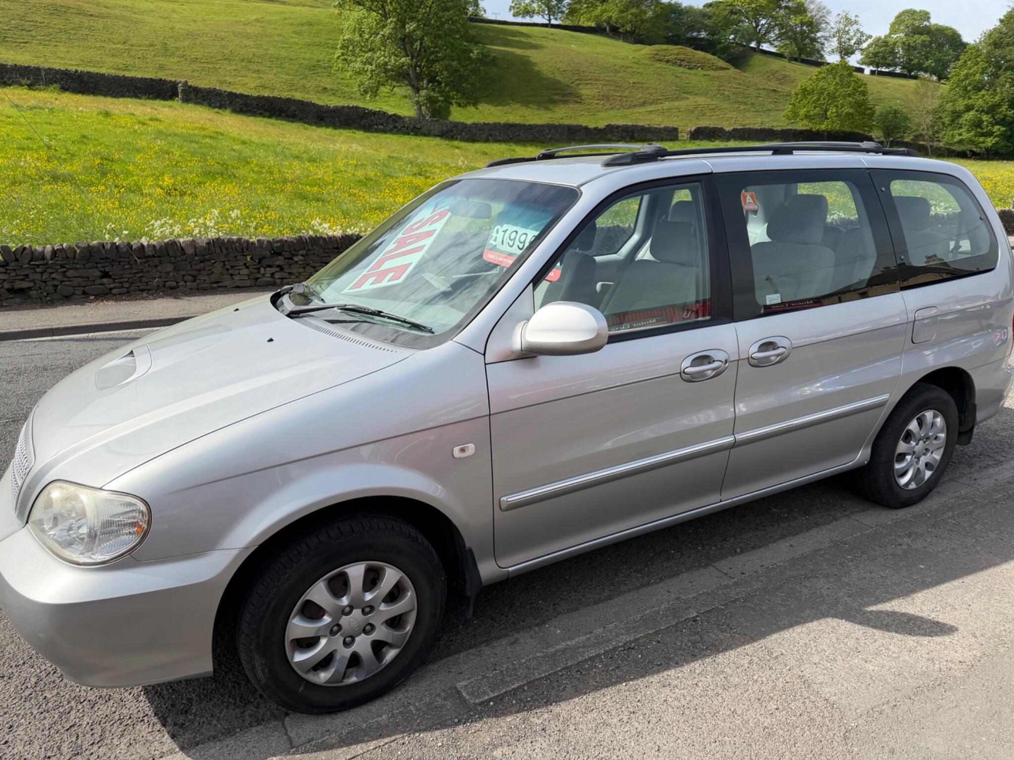 Kia Sedona - Image 7