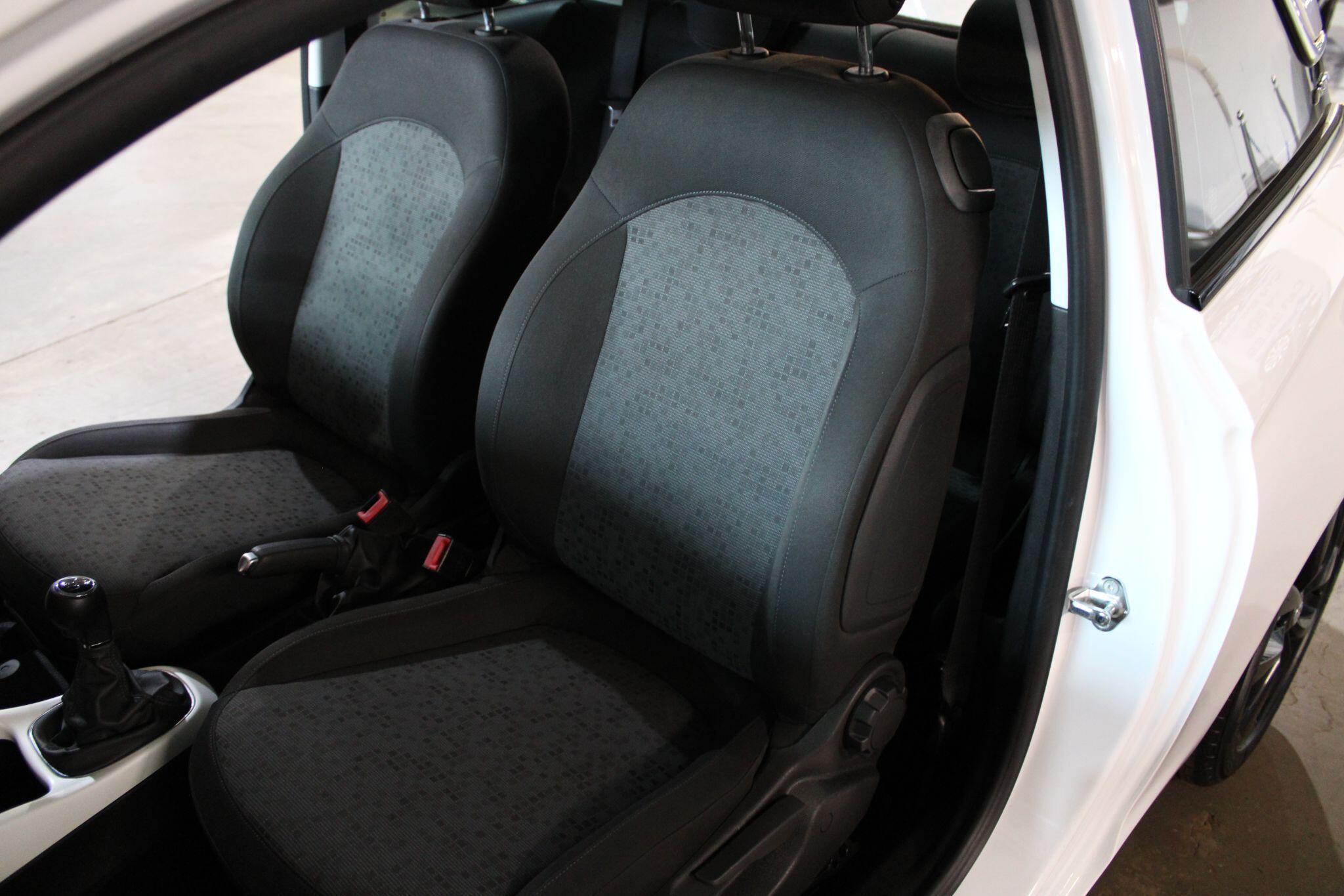 Vauxhall ADAM - Image 6