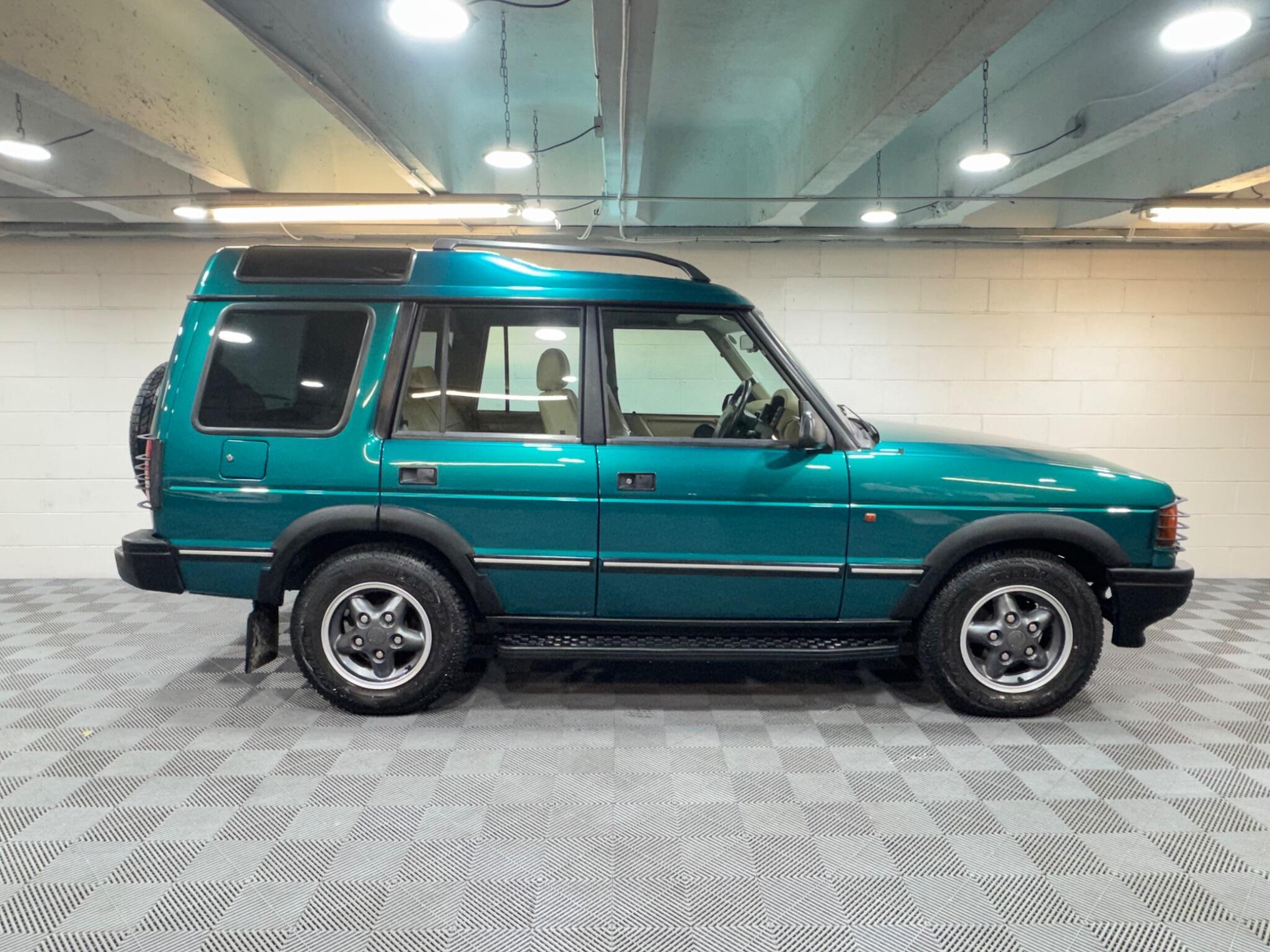 Land Rover Discovery - Image 5