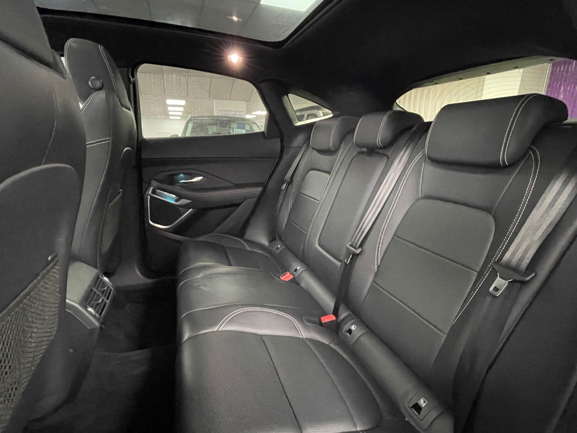 Jaguar E-Pace - Image 32