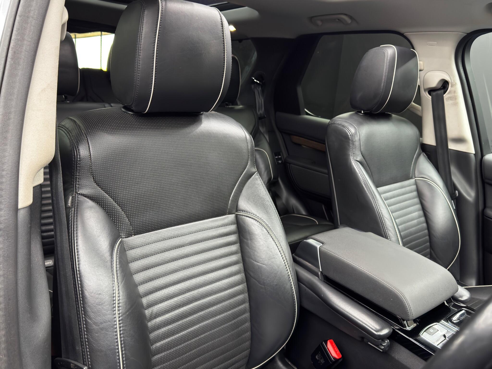 Land Rover Discovery - Image 12