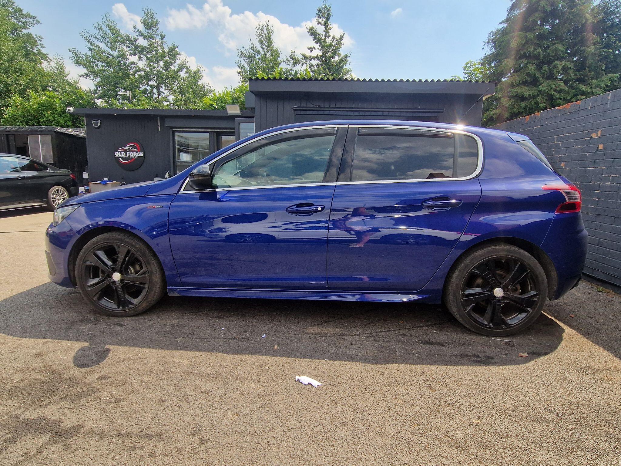 Peugeot 308 - Image 6