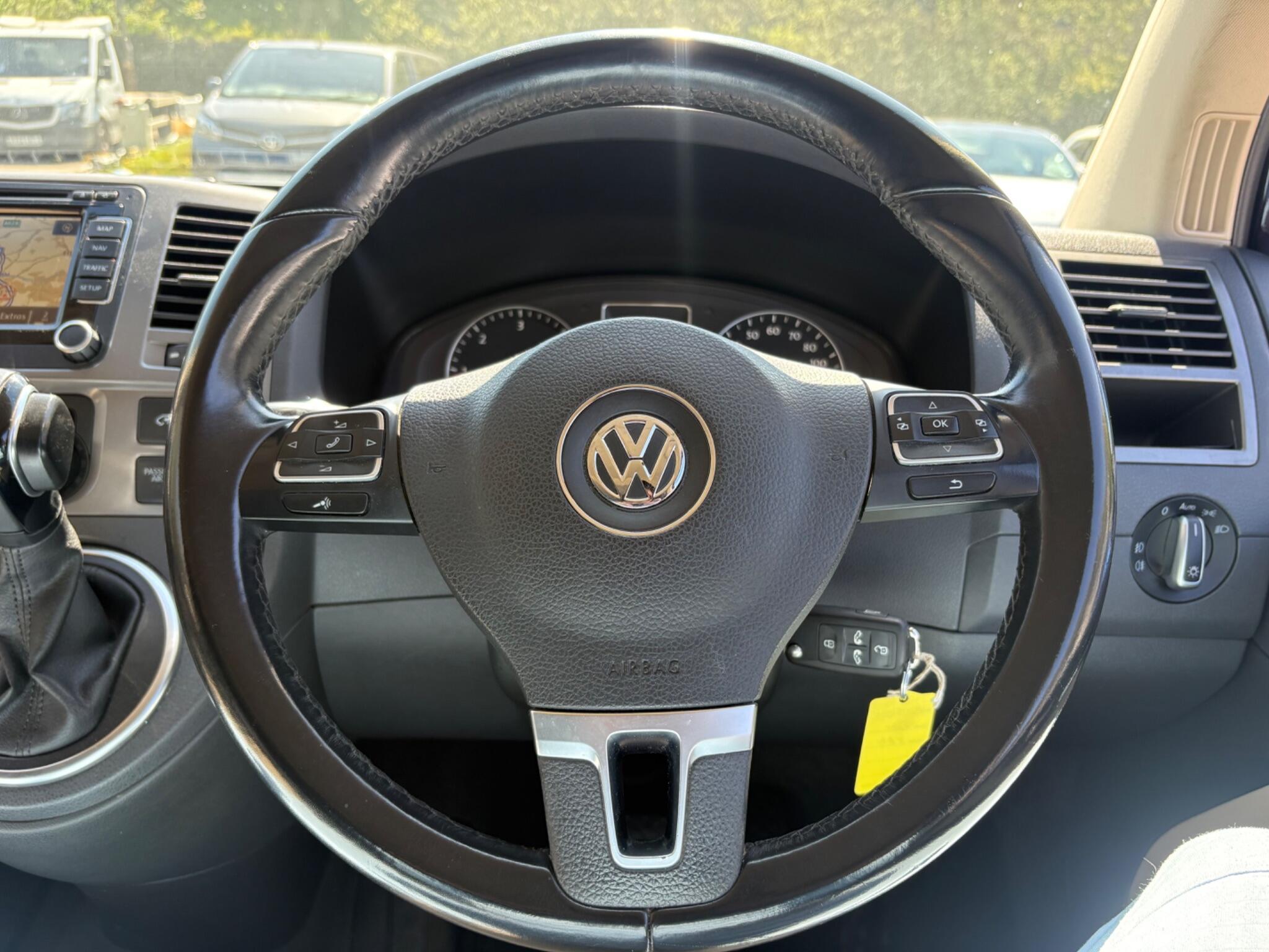 Volkswagen CARAVELLE - Image 39