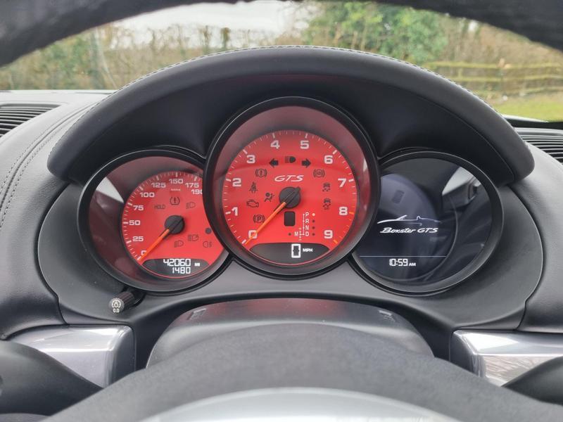 Porsche Boxster - Image 12