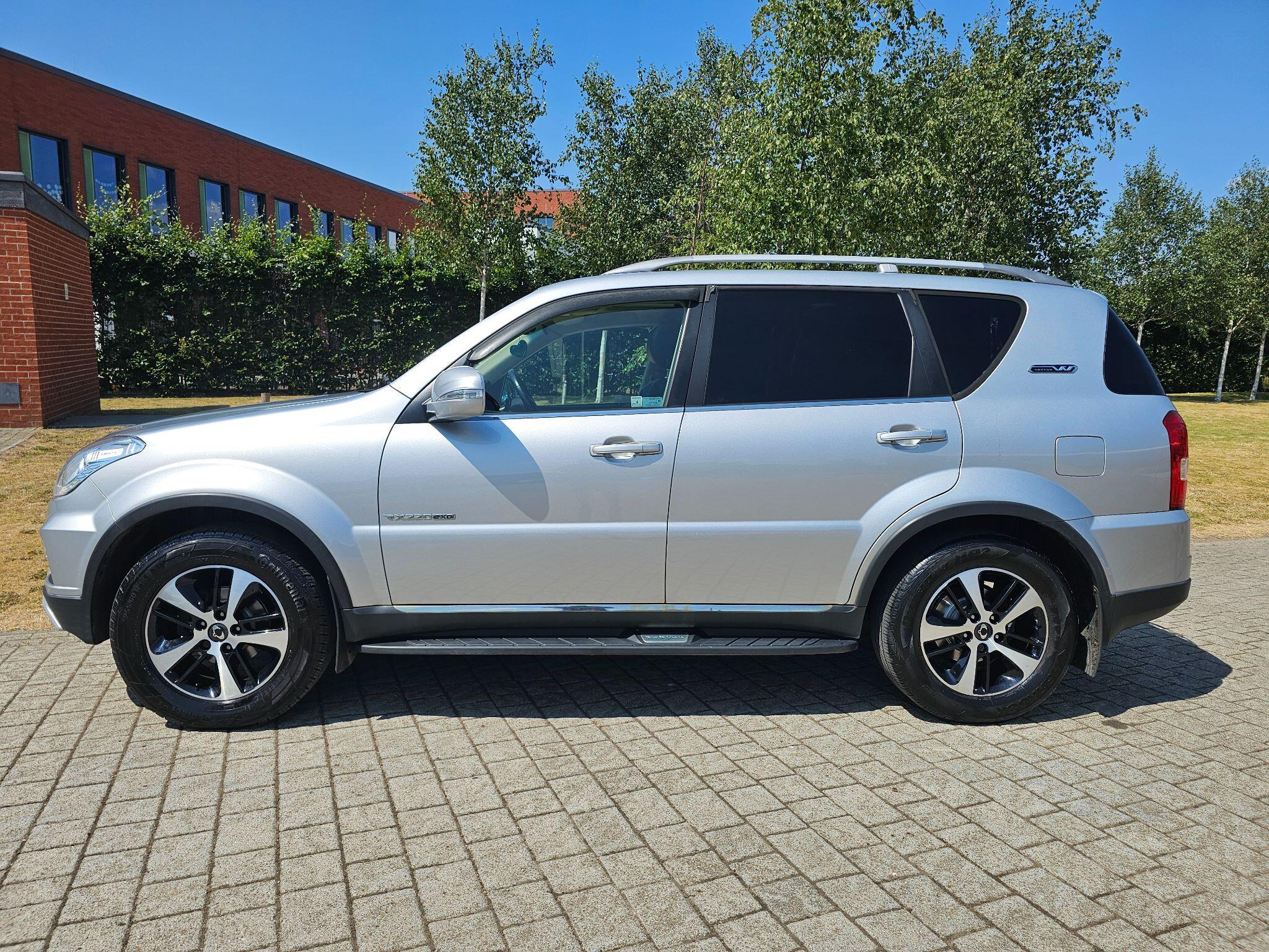 Ssangyong Rexton - Image 18