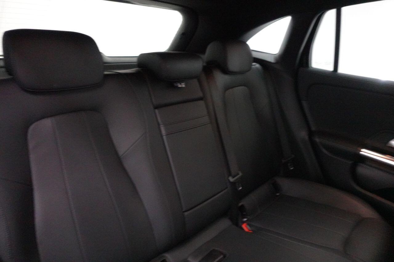 Mercedes-benz EQA - Image 18