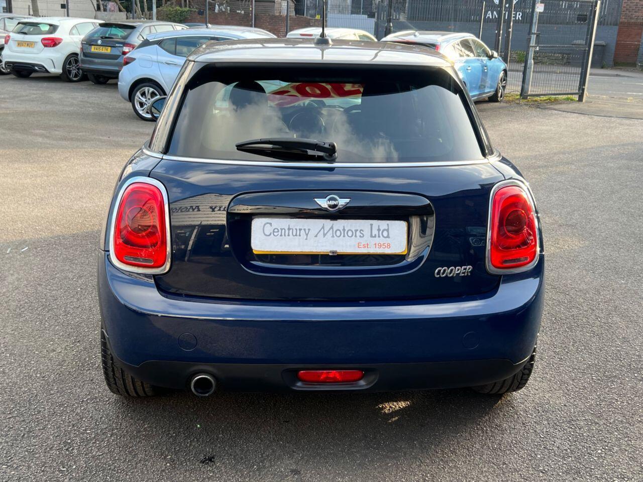MINI Hatch - Image 13
