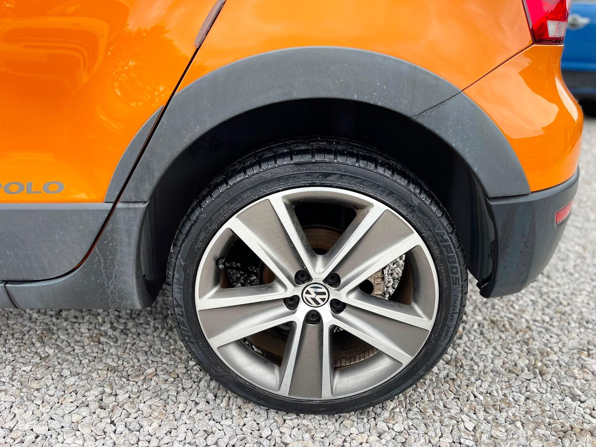 Volkswagen Polo LX - Image 17