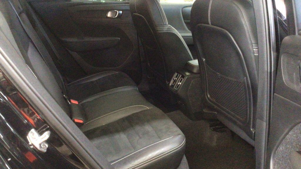 Volvo XC40 - Image 10