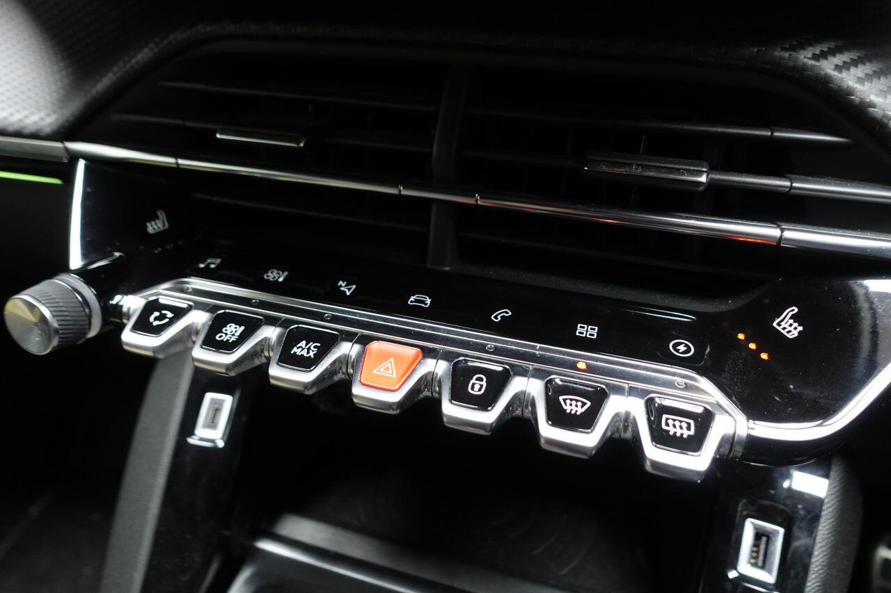 Peugeot E-2008 - Image 32