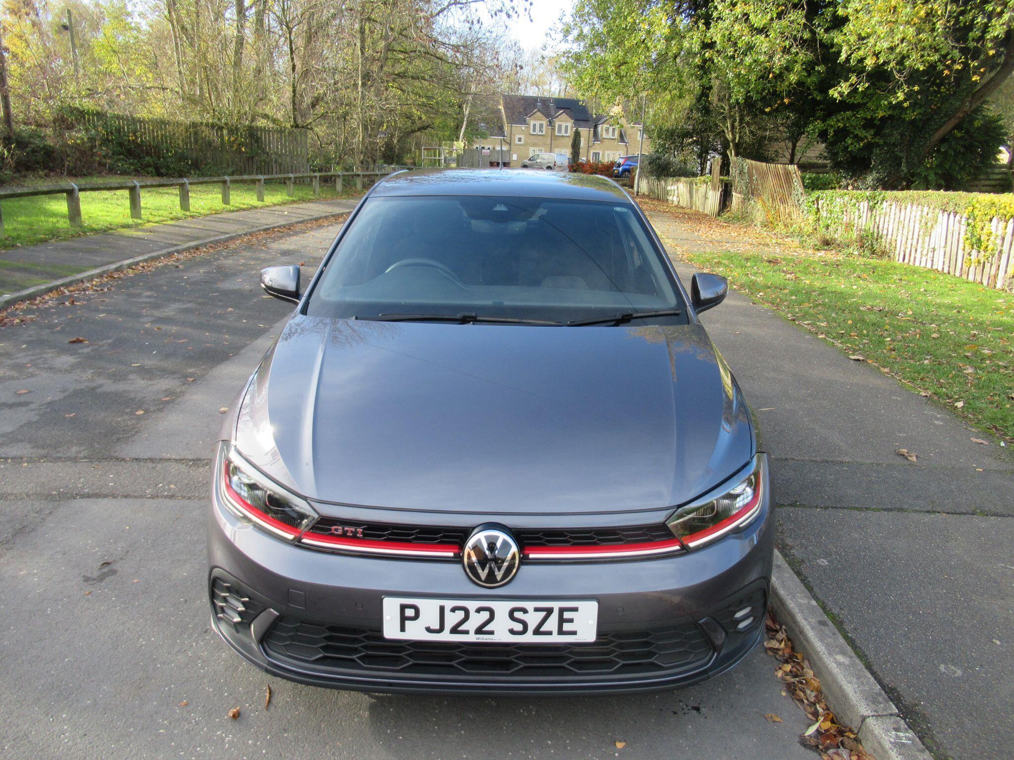 Volkswagen Polo - Image 11