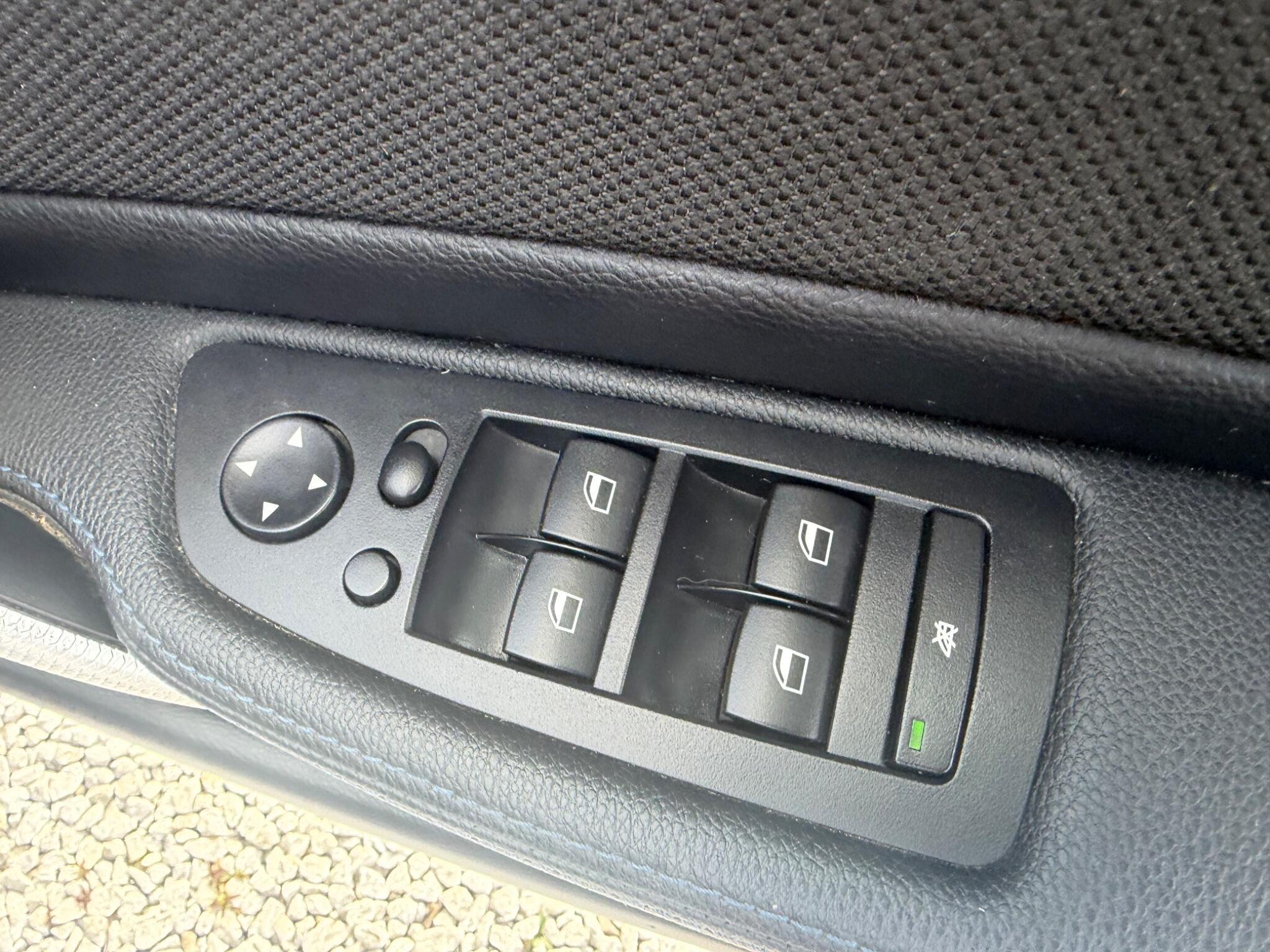 BMW 1 Series - Image 23