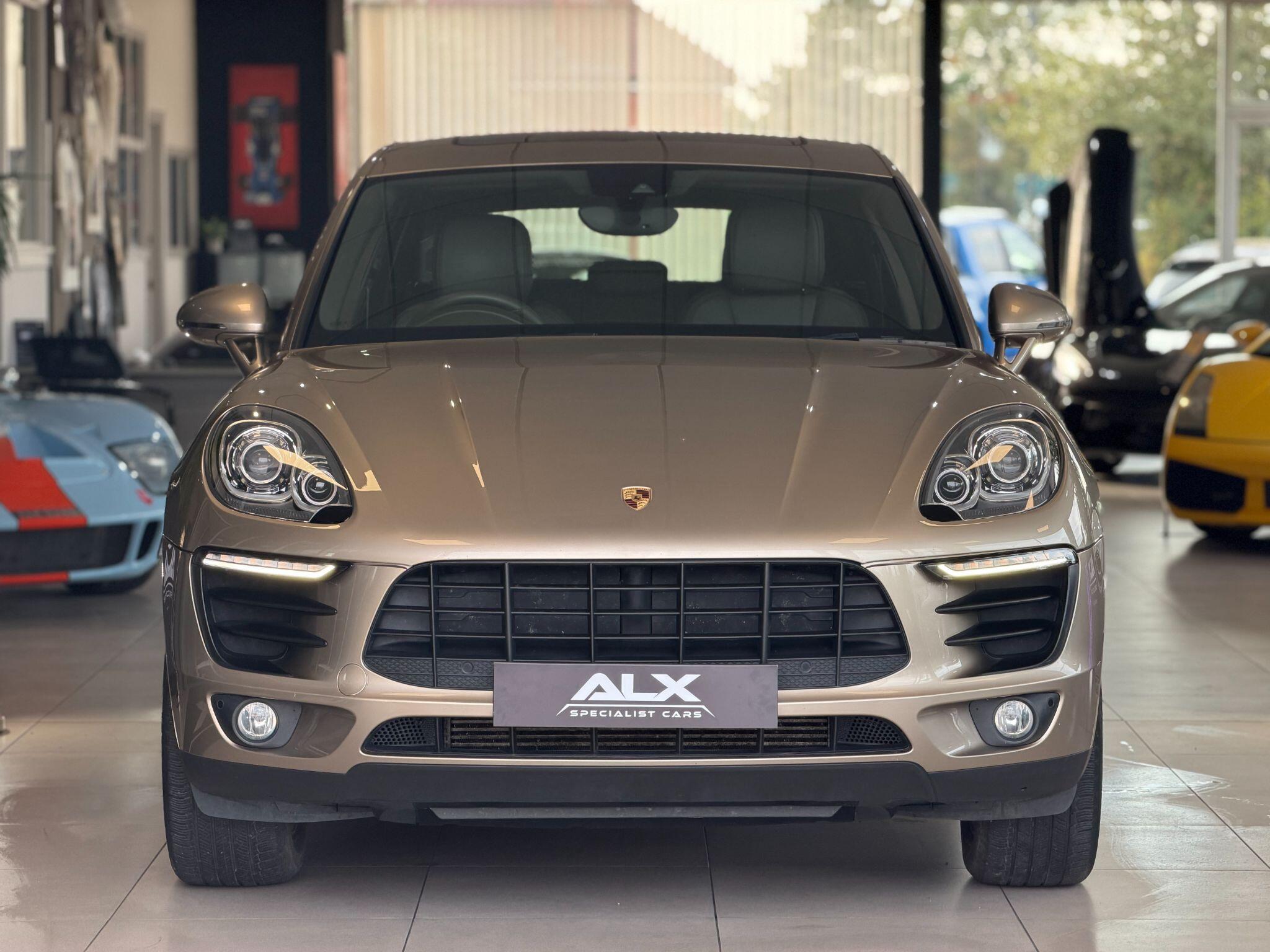 Porsche Macan - Image 6