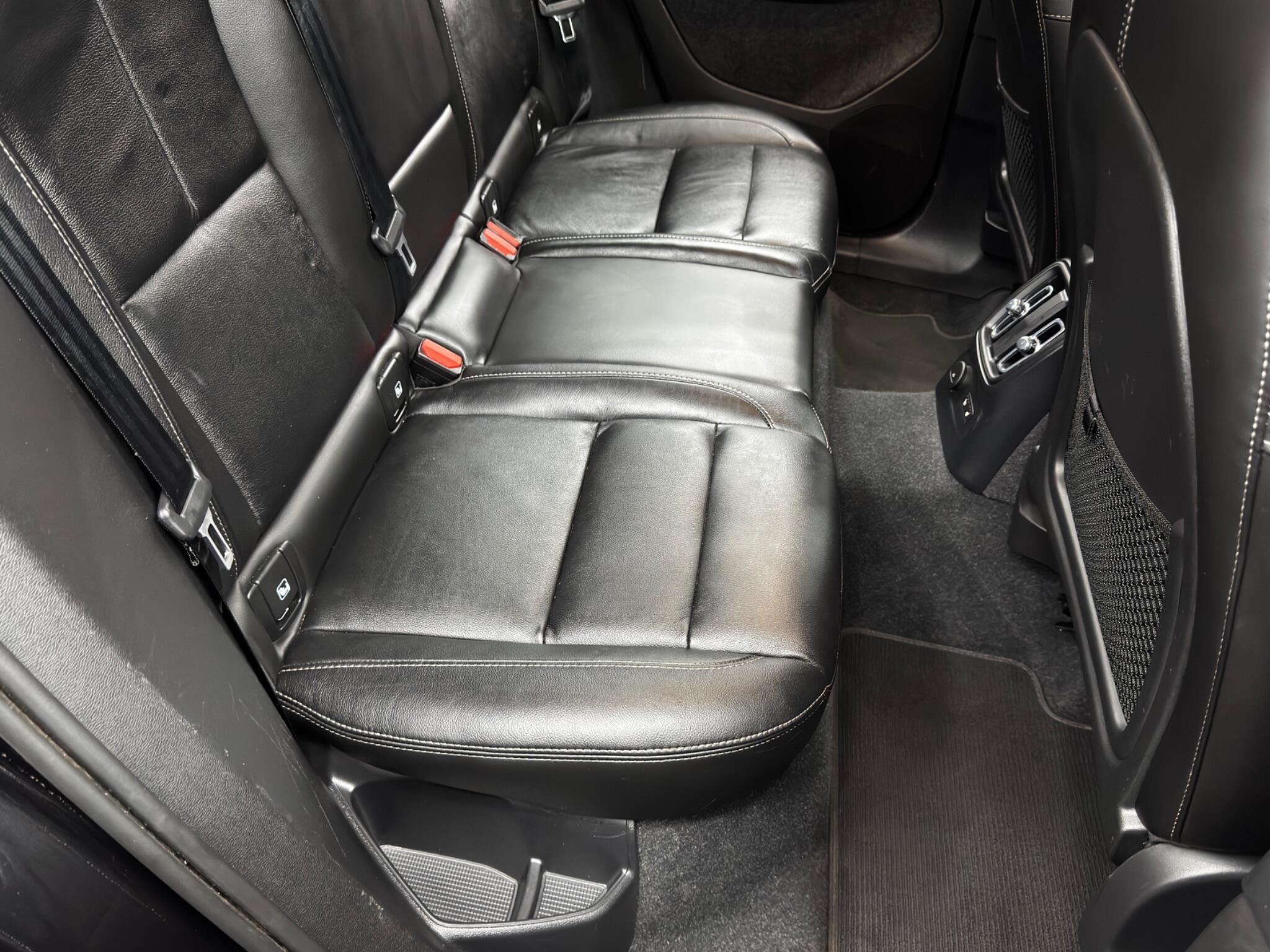 Volvo XC40 - Image 16