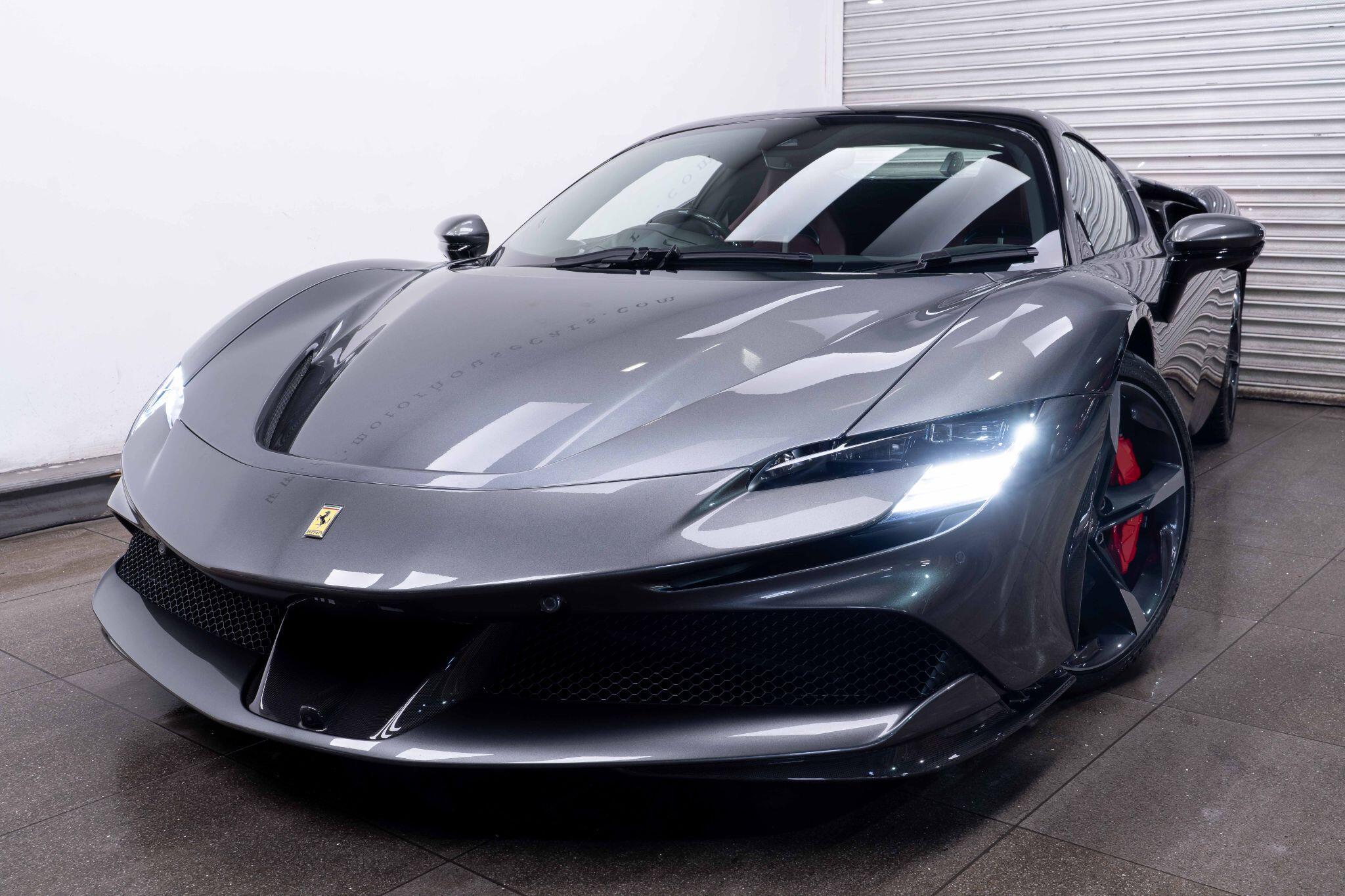 Ferrari SF90 Spider - Image 5