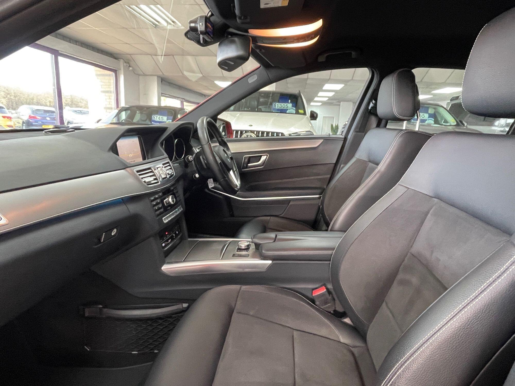 Mercedes E-Class - Image 32