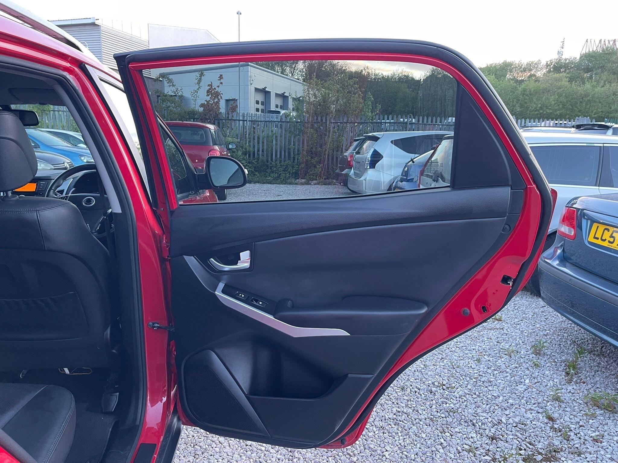 Ssangyong Korando - Image 16