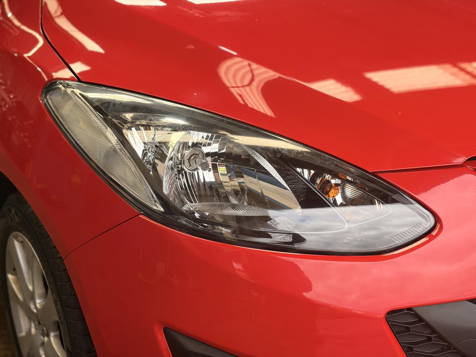 Mazda MAZDA2 - Image 9