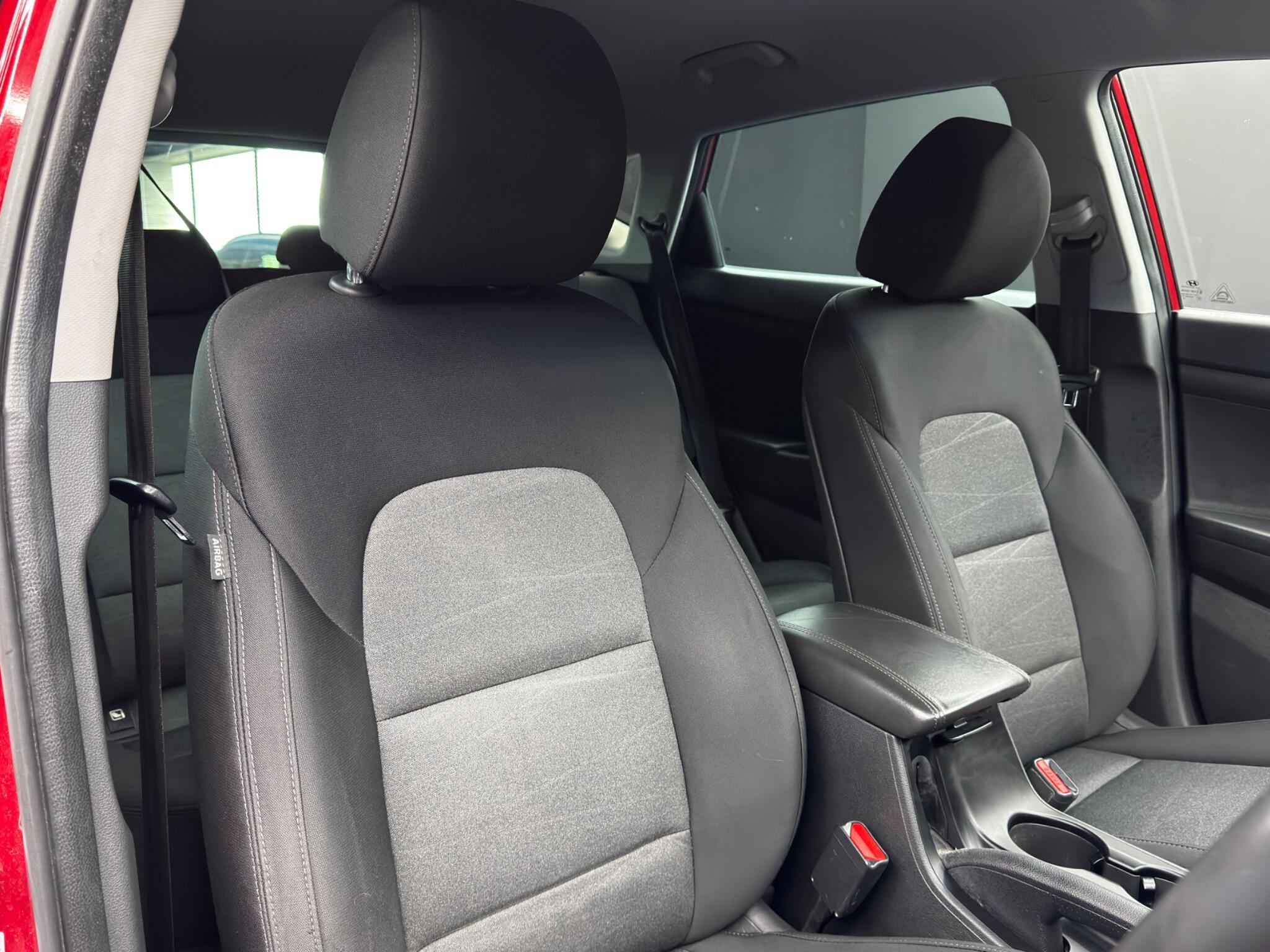 Hyundai Tucson - Image 12