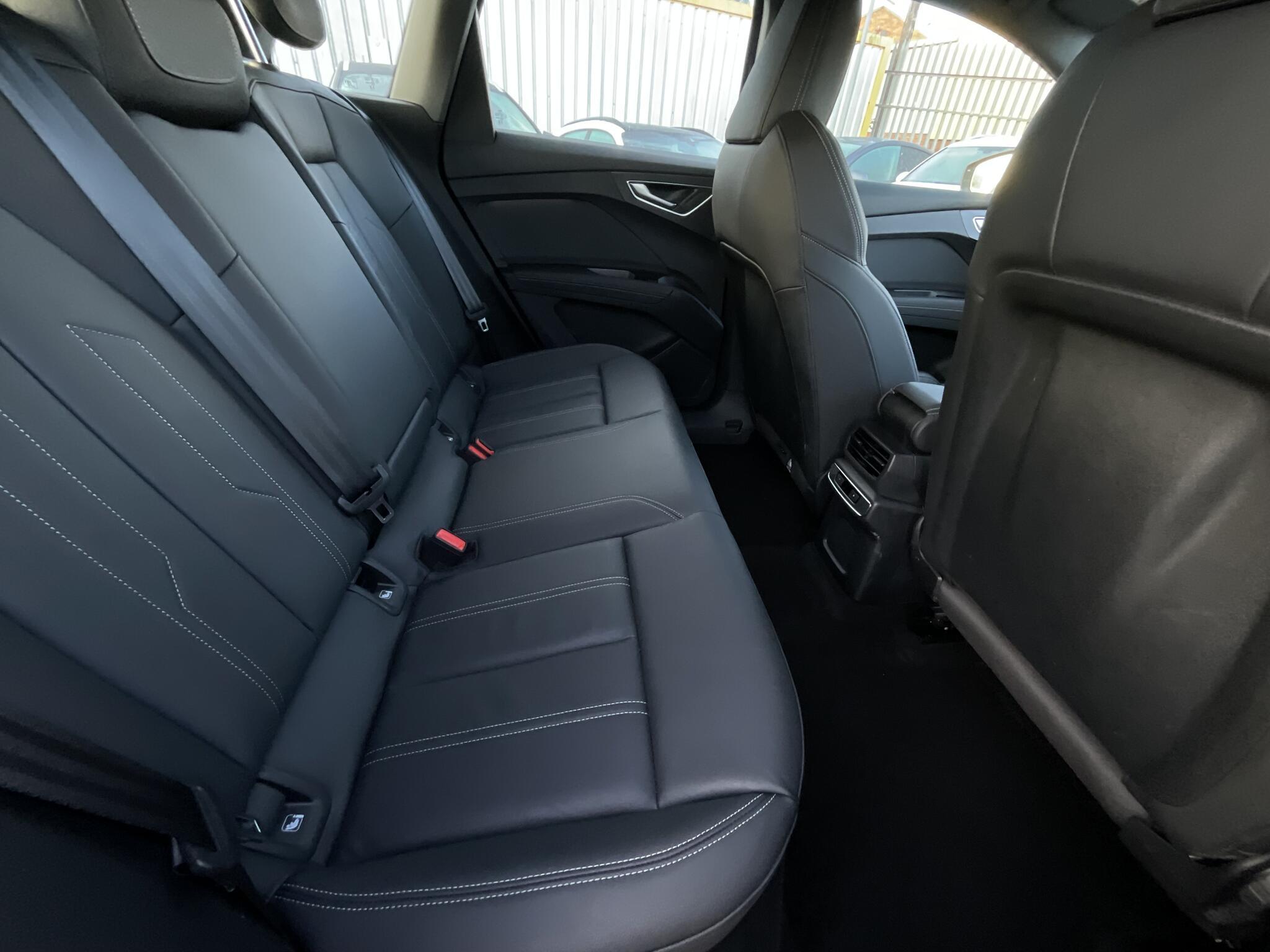 Audi Q4 E-Tron - Image 12