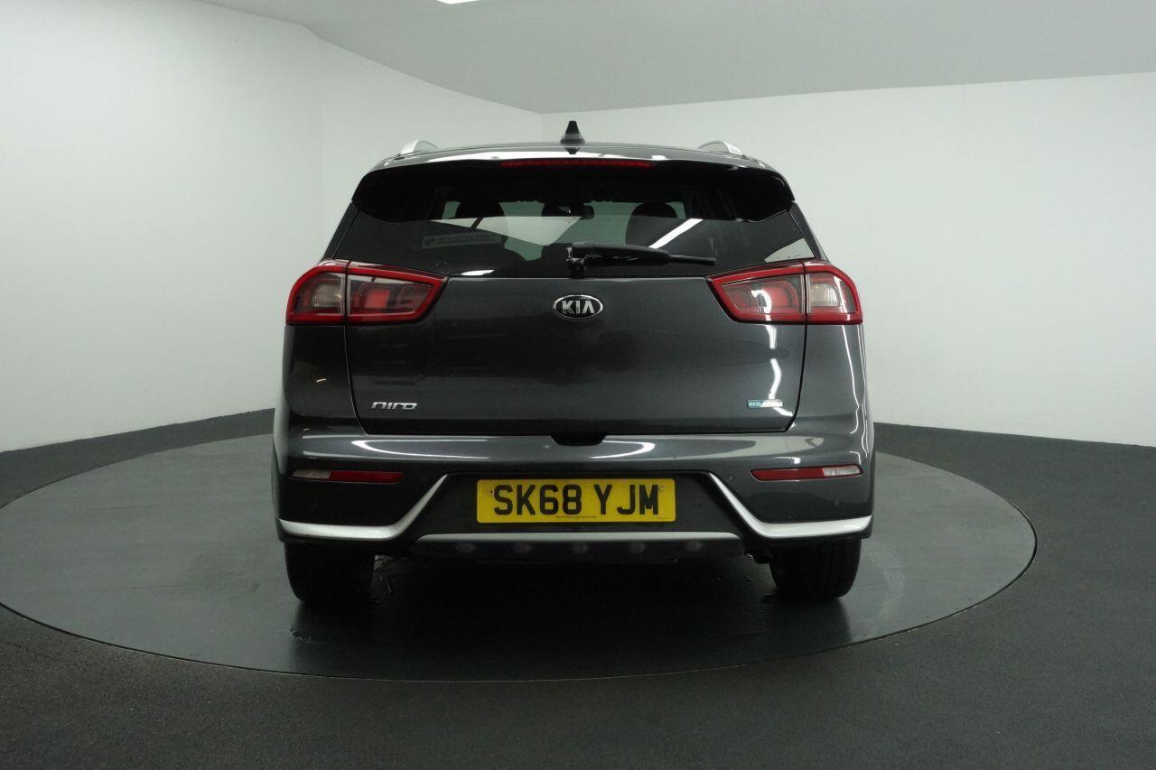 Kia Niro - Image 11